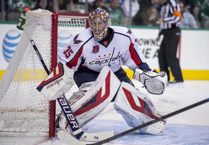Washington Capitals goalie Justin Peters (35) during the NHL game