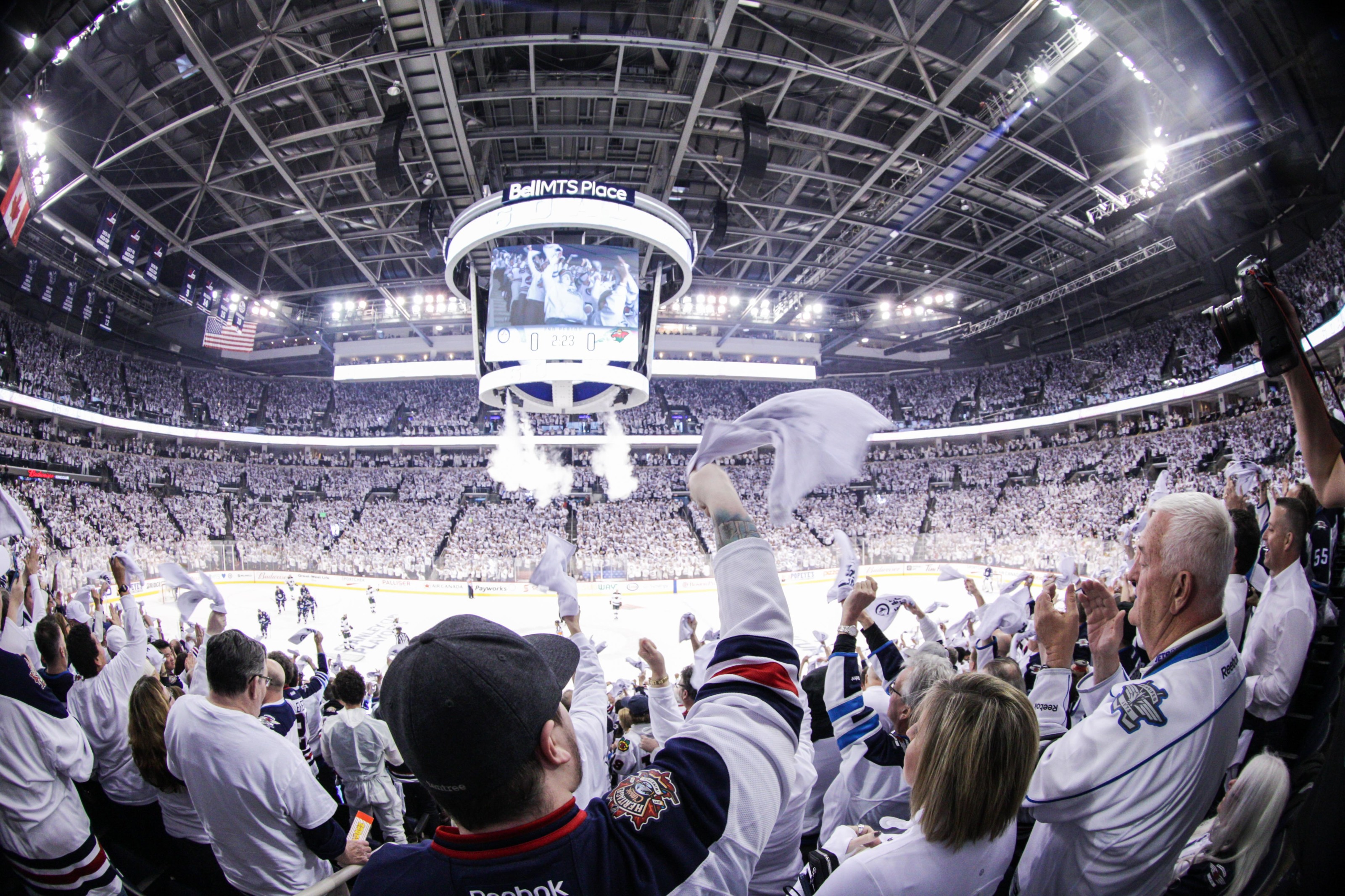 Fans, whiteout tradition leaving impression as Jets look to even playoff  series 