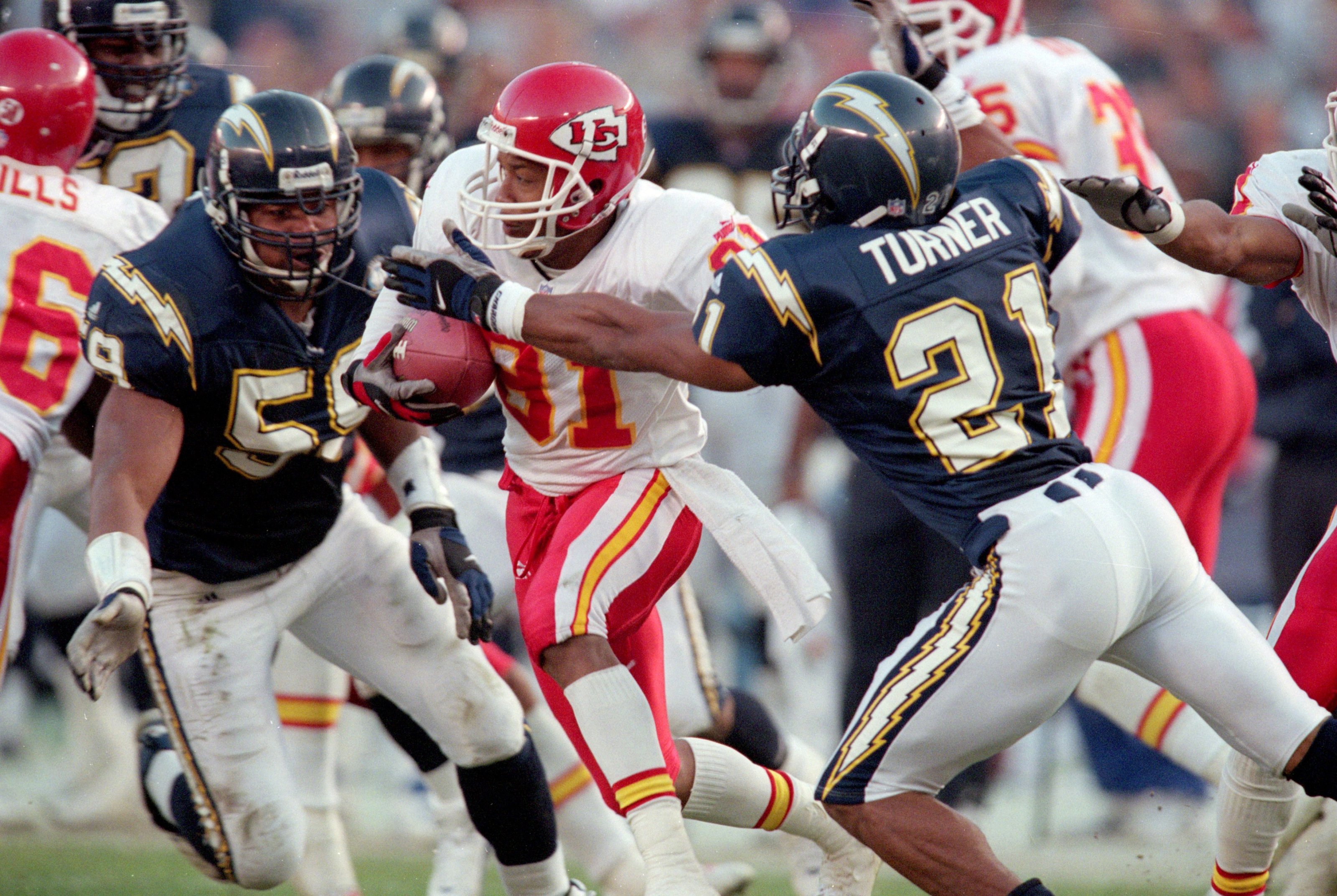 Kansas City Chiefs: History Between the Chiefs vs Chargers Rivalry