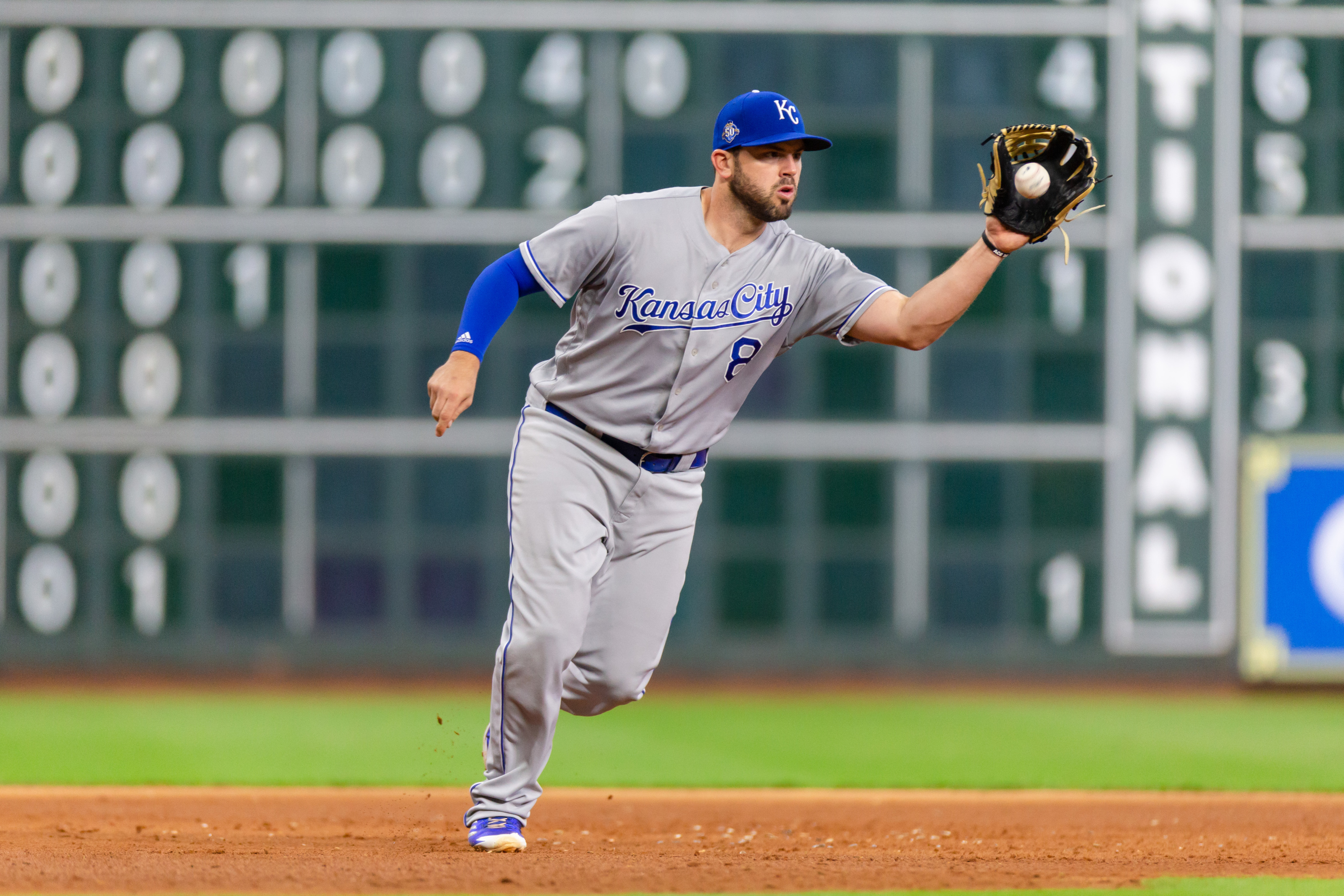Kansas City Royals should have tried to bring back Mike Moustakas