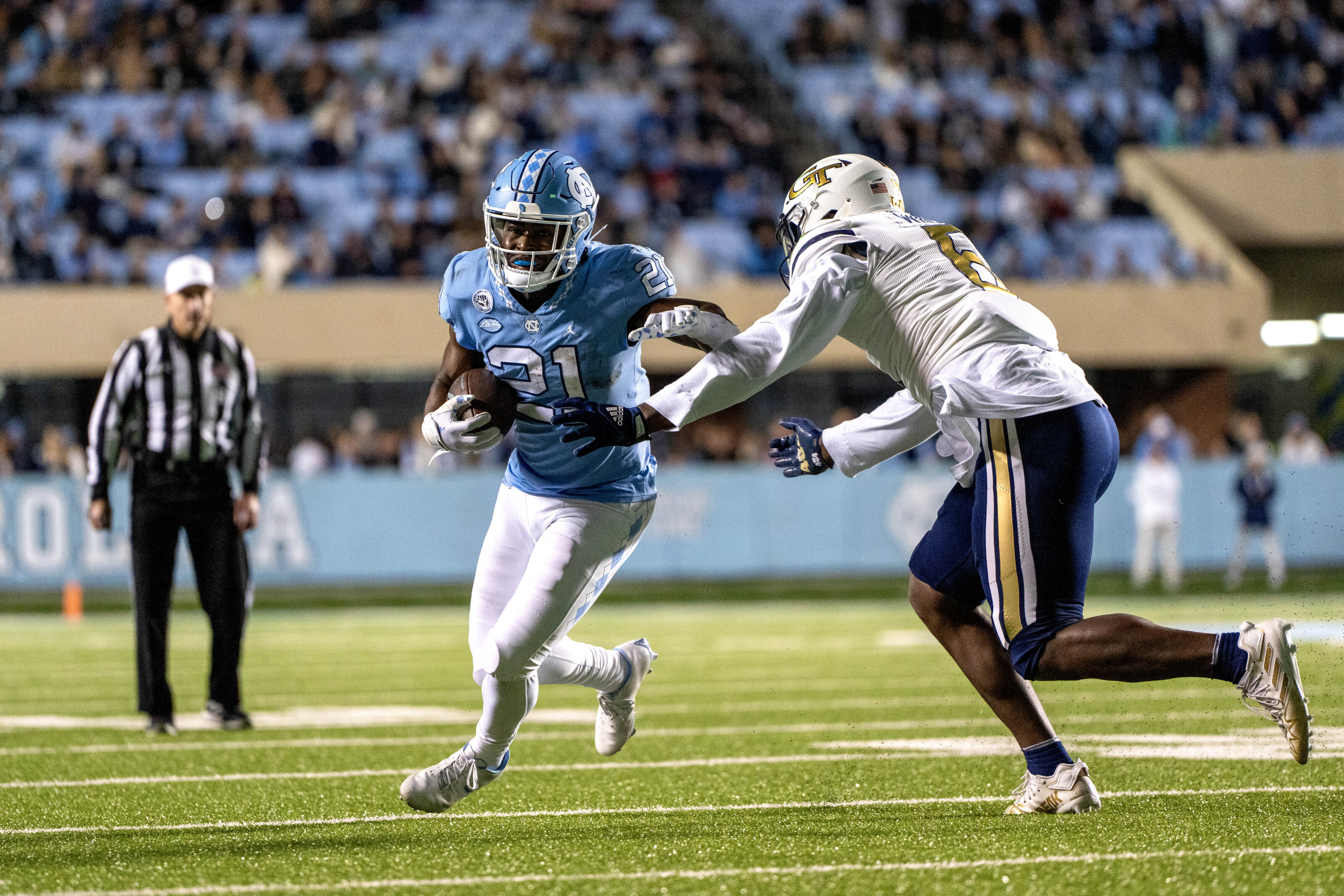 Social Media Reactions: UNC fans pick jersey combo for football opener