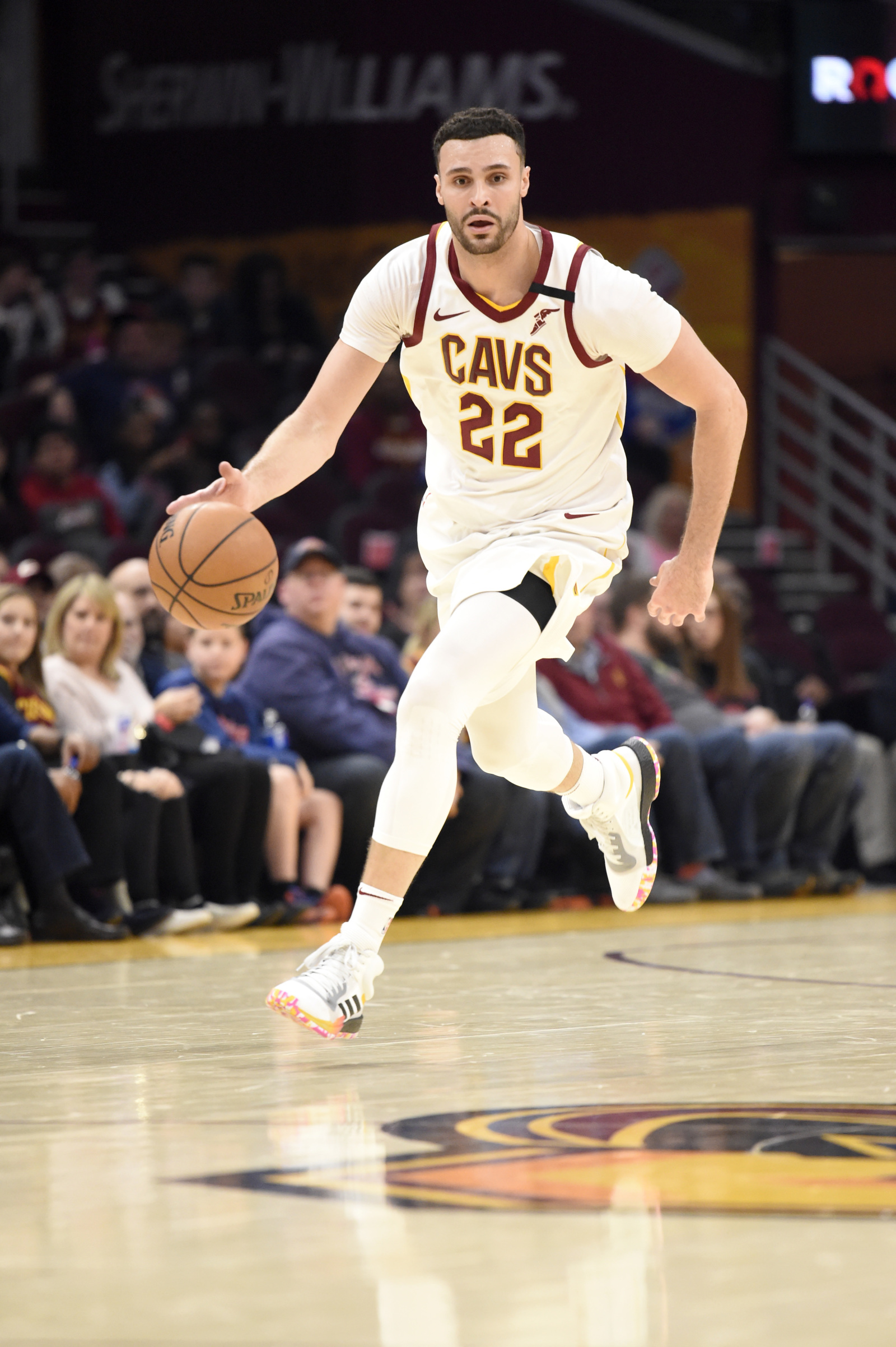 Larry Nance Jr. to wear his dad's retired No. 22 with Cavs