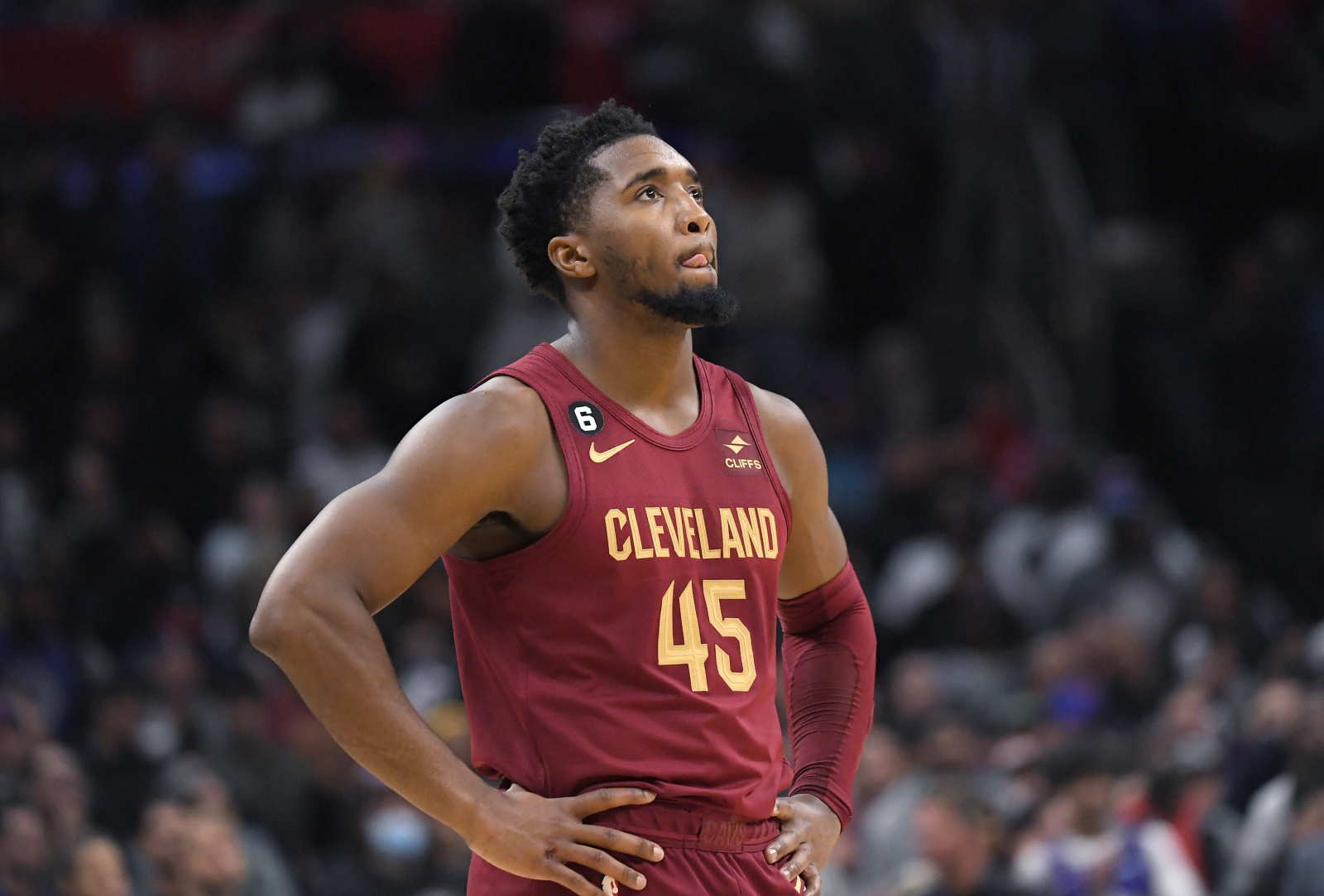 Is Donovan Mitchell playing tonight? Injury report for Cavaliers