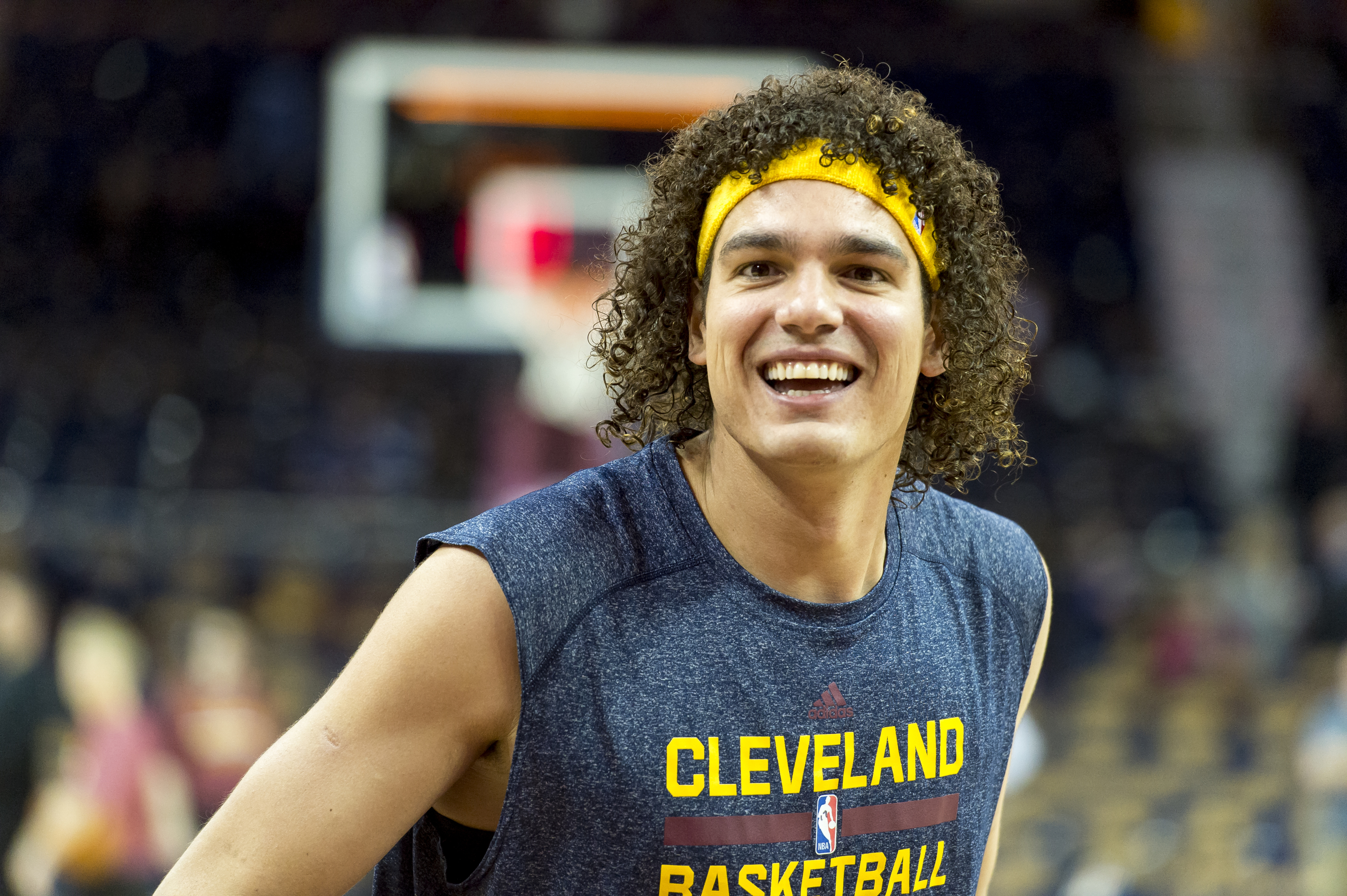 Anderson Varejao gets his retirement sendoff with Cleveland Cavaliers