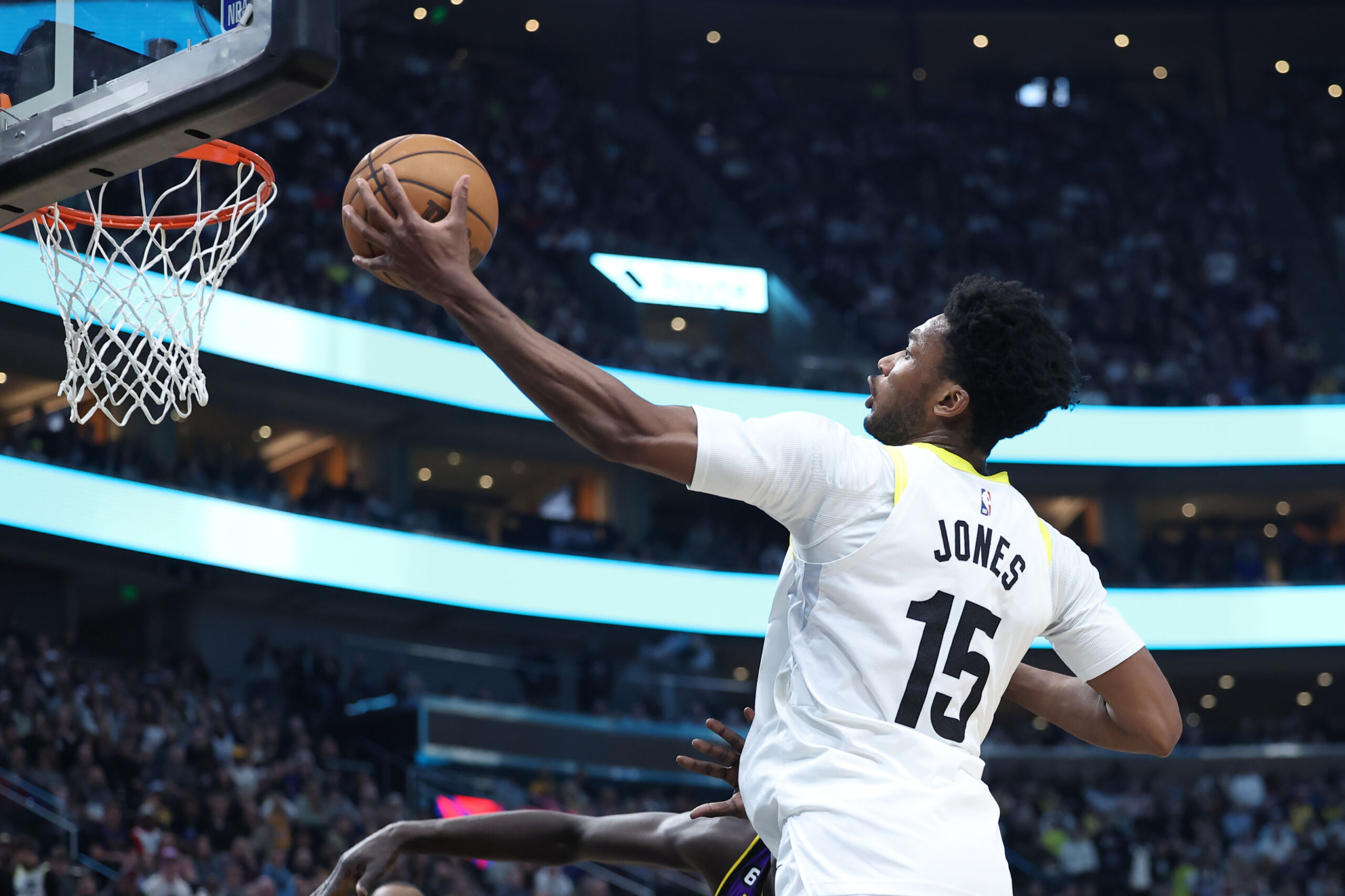Damian Jones NBA Stats & News