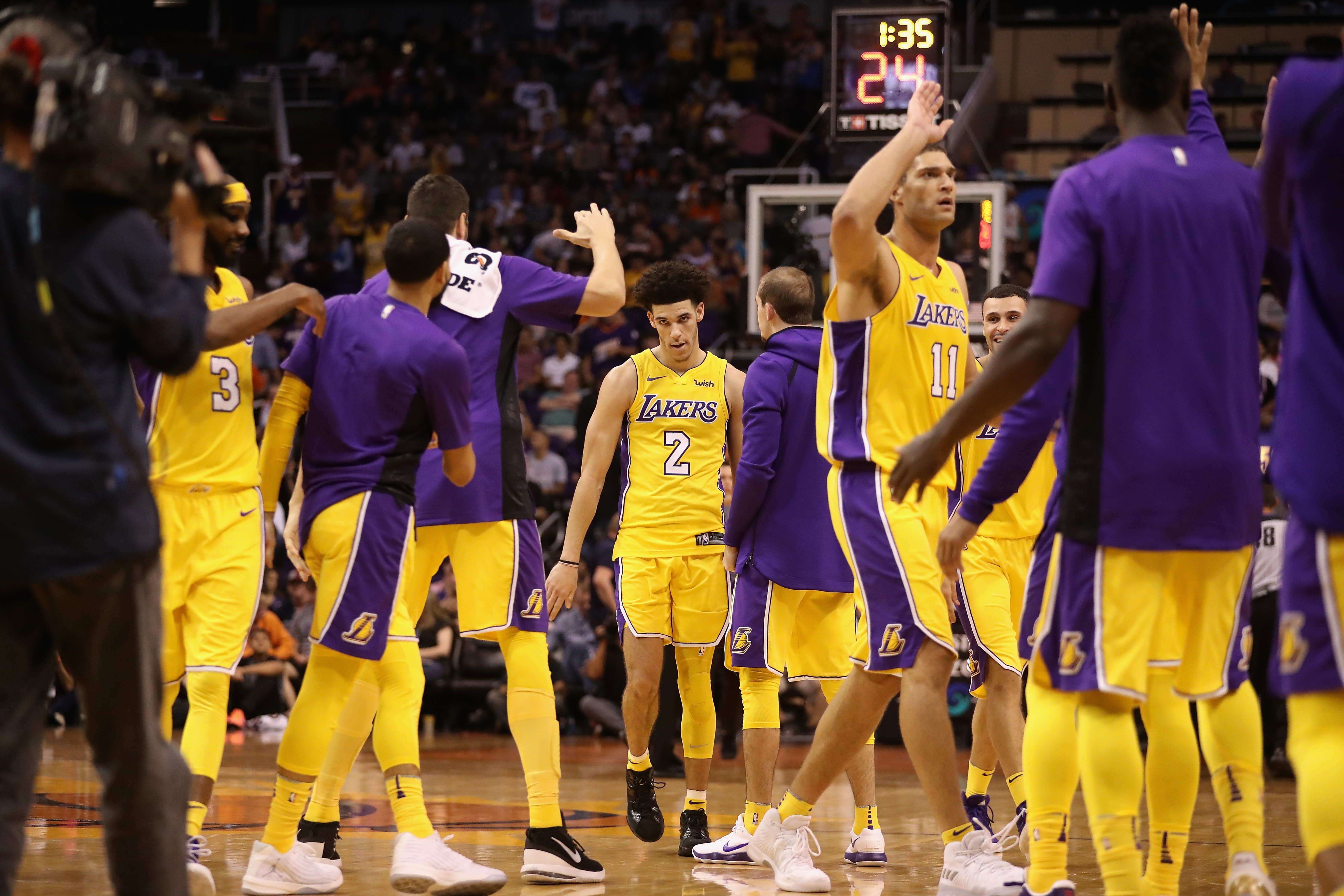 Los Angeles Lakers on X: 2017-18 City Edition vs. 2000s Purple   / X