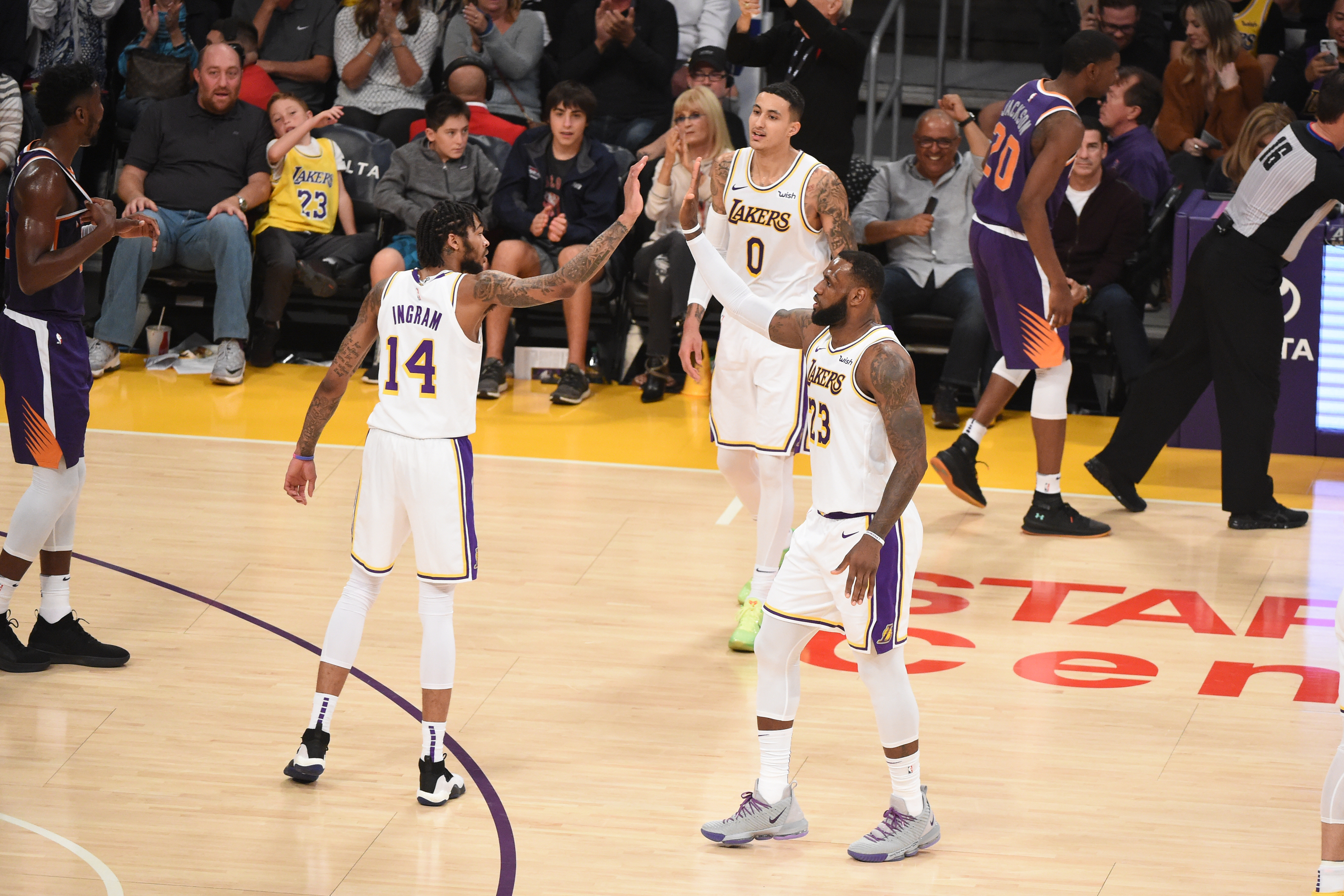 Los Angeles Lakers: The only two players worth trading Brandon Ingram