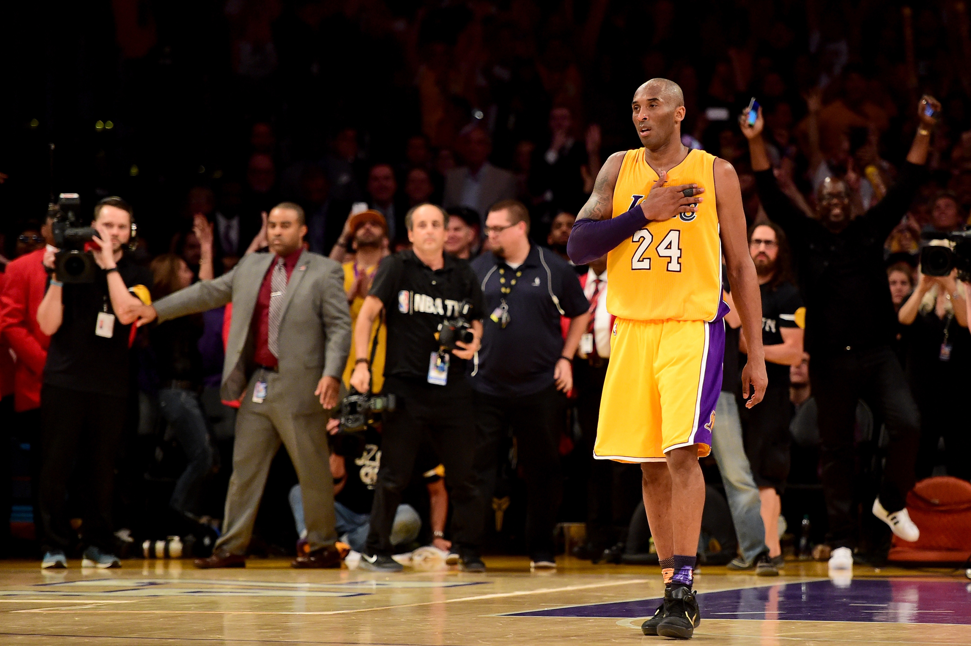 Retirement at 60: Kobe Bryant's finale is one for the ages