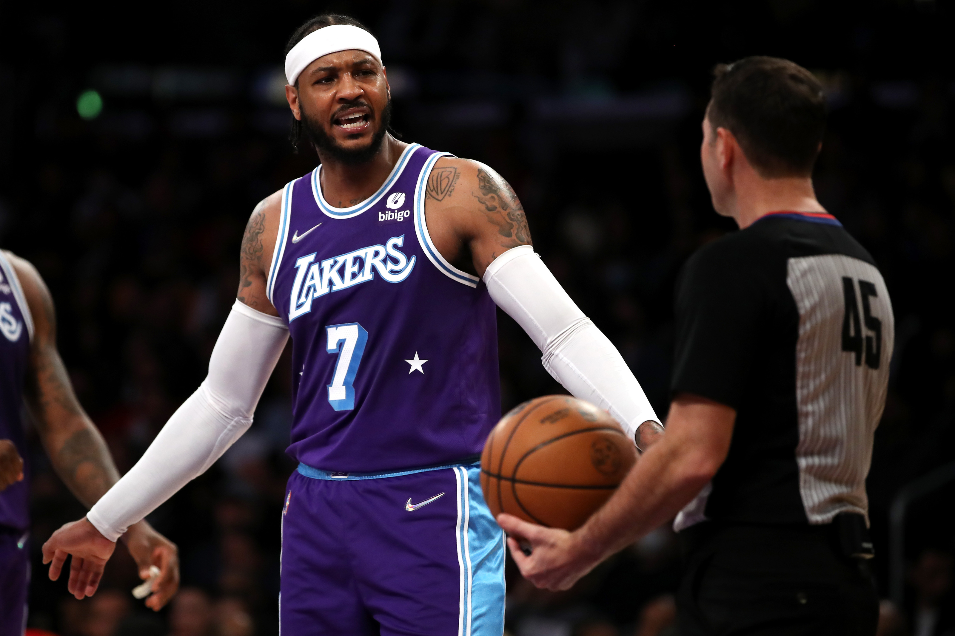 Lakers News: Reading Carmelo Anthony Reunion Tea Leaves - All