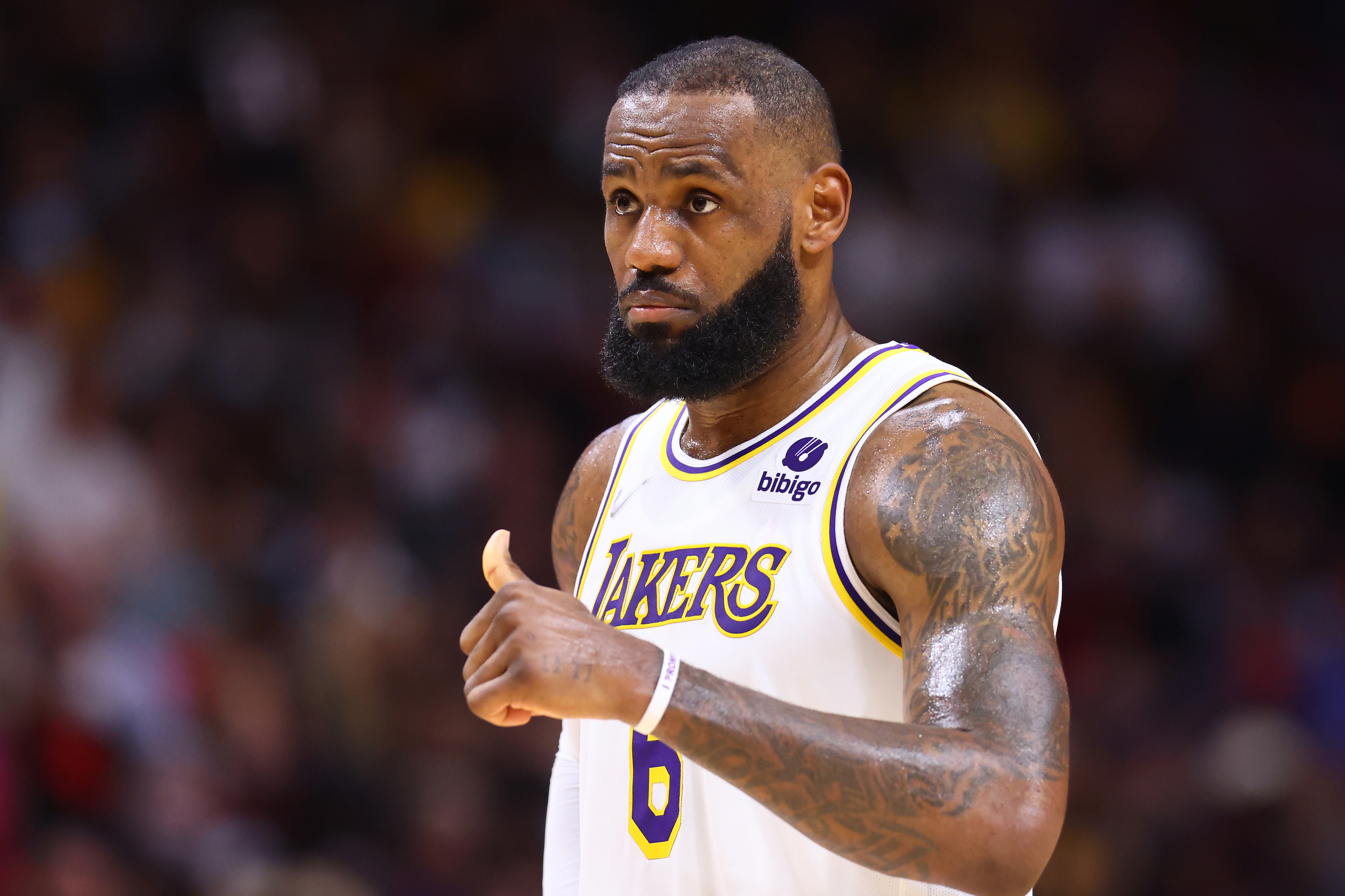 What Does LeBron James Extension With Lakers Say About The