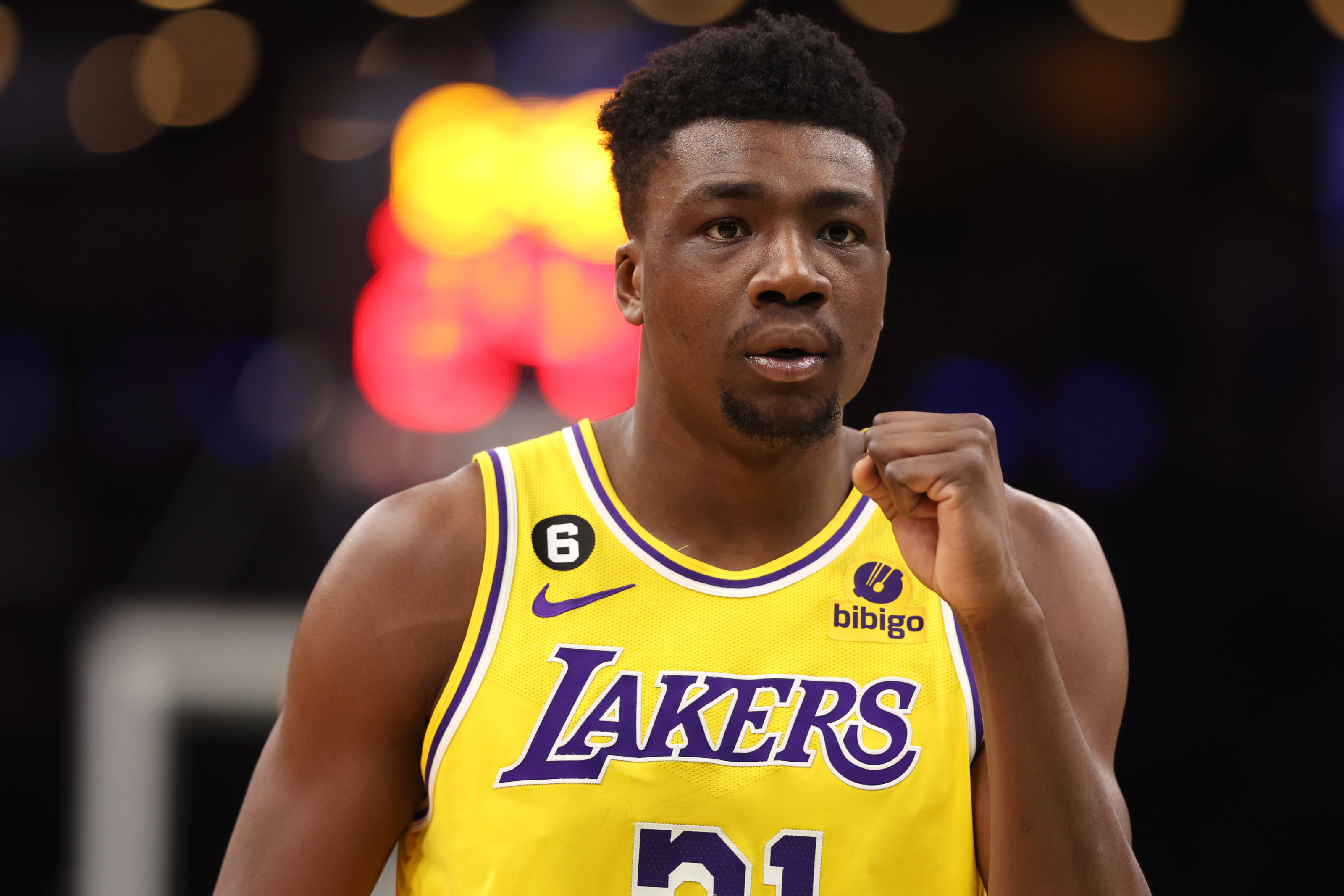Lakers need to draw inspiration from unlikely hero Thomas Bryant