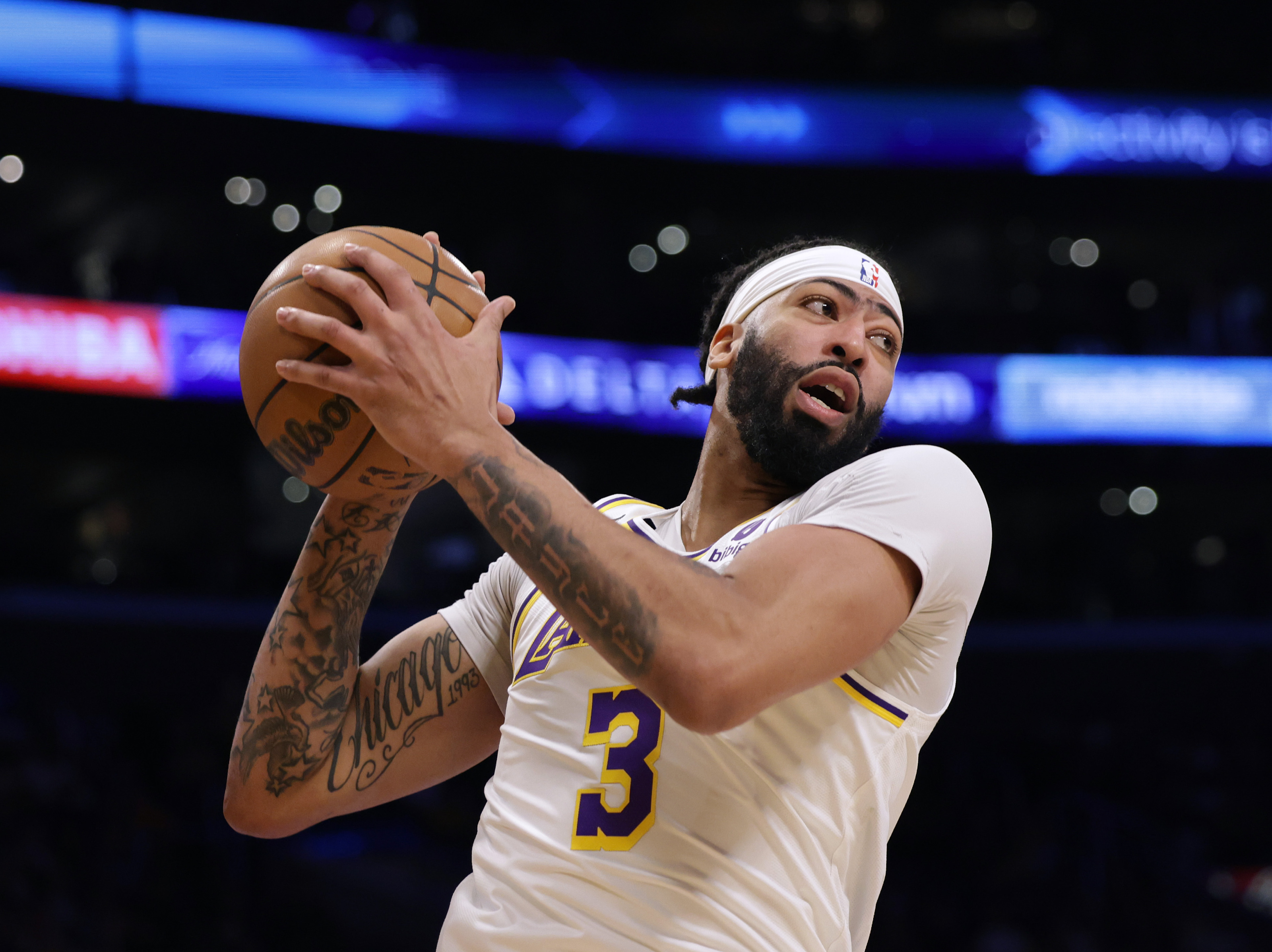 Anthony Davis fueling Lakers' play-in showdown with Minnesota