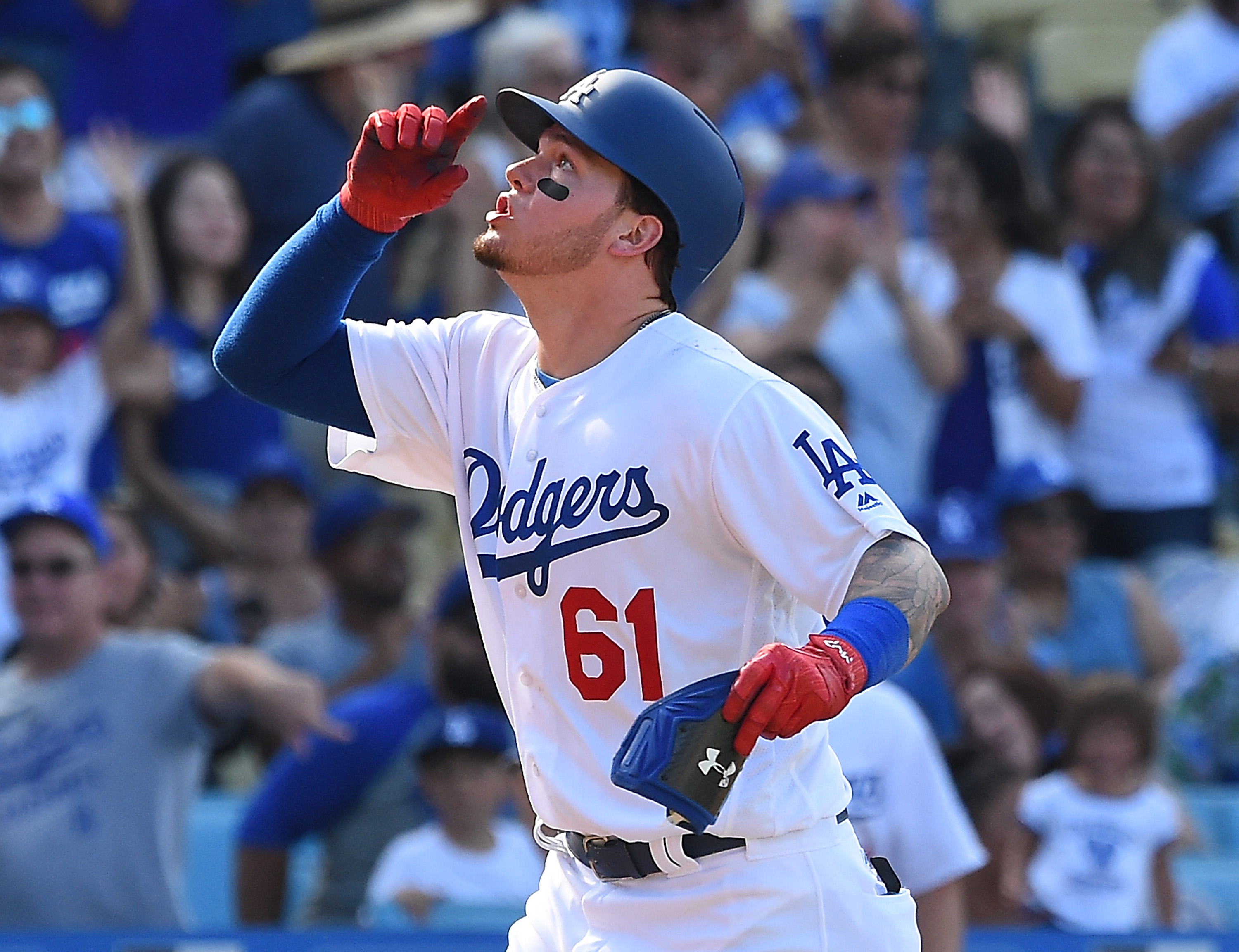 Dodgers: Three players that can win LA's third straight Rookie of