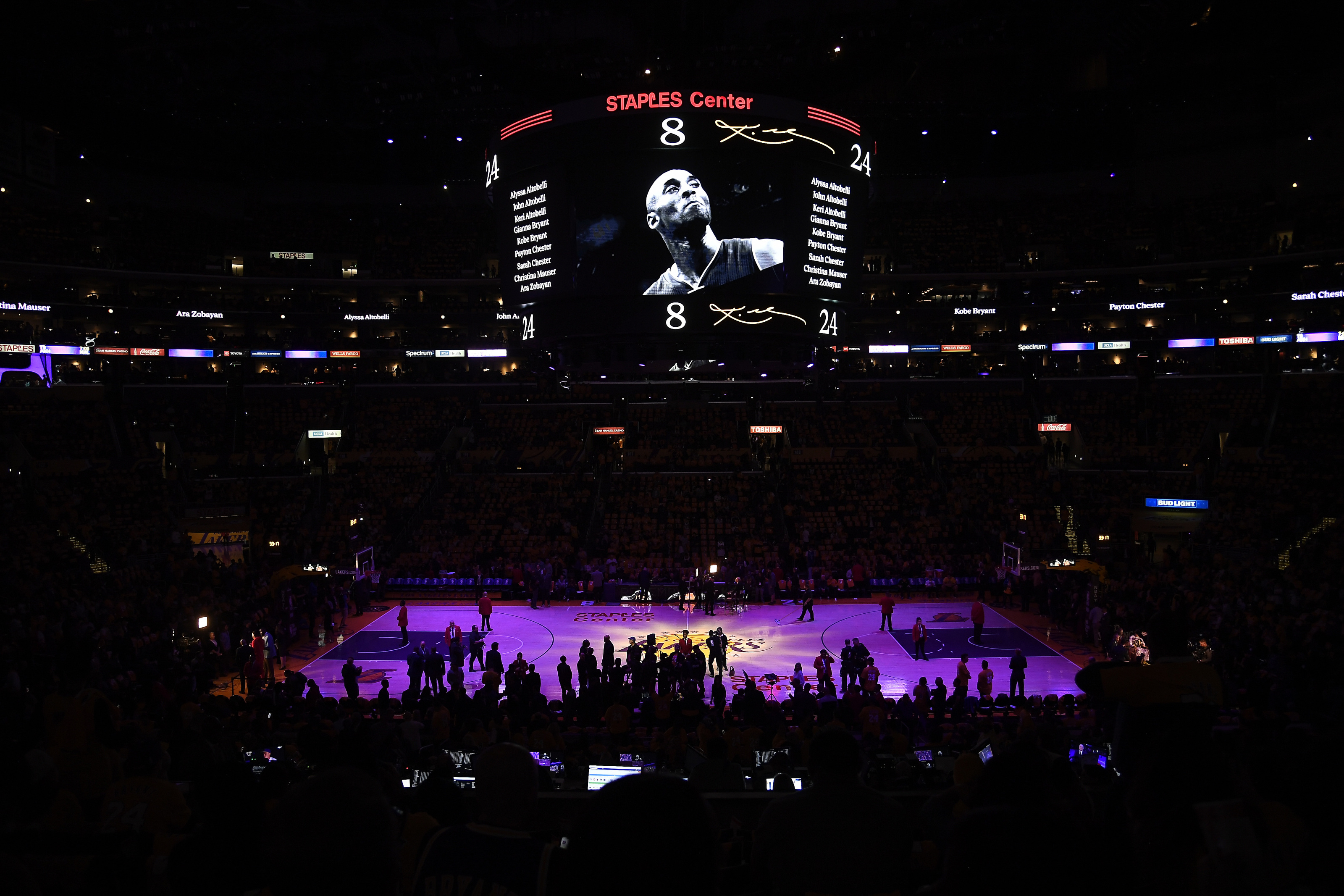 A memorable Lakers Night honoring Kobe, Gigi and the Bryant family