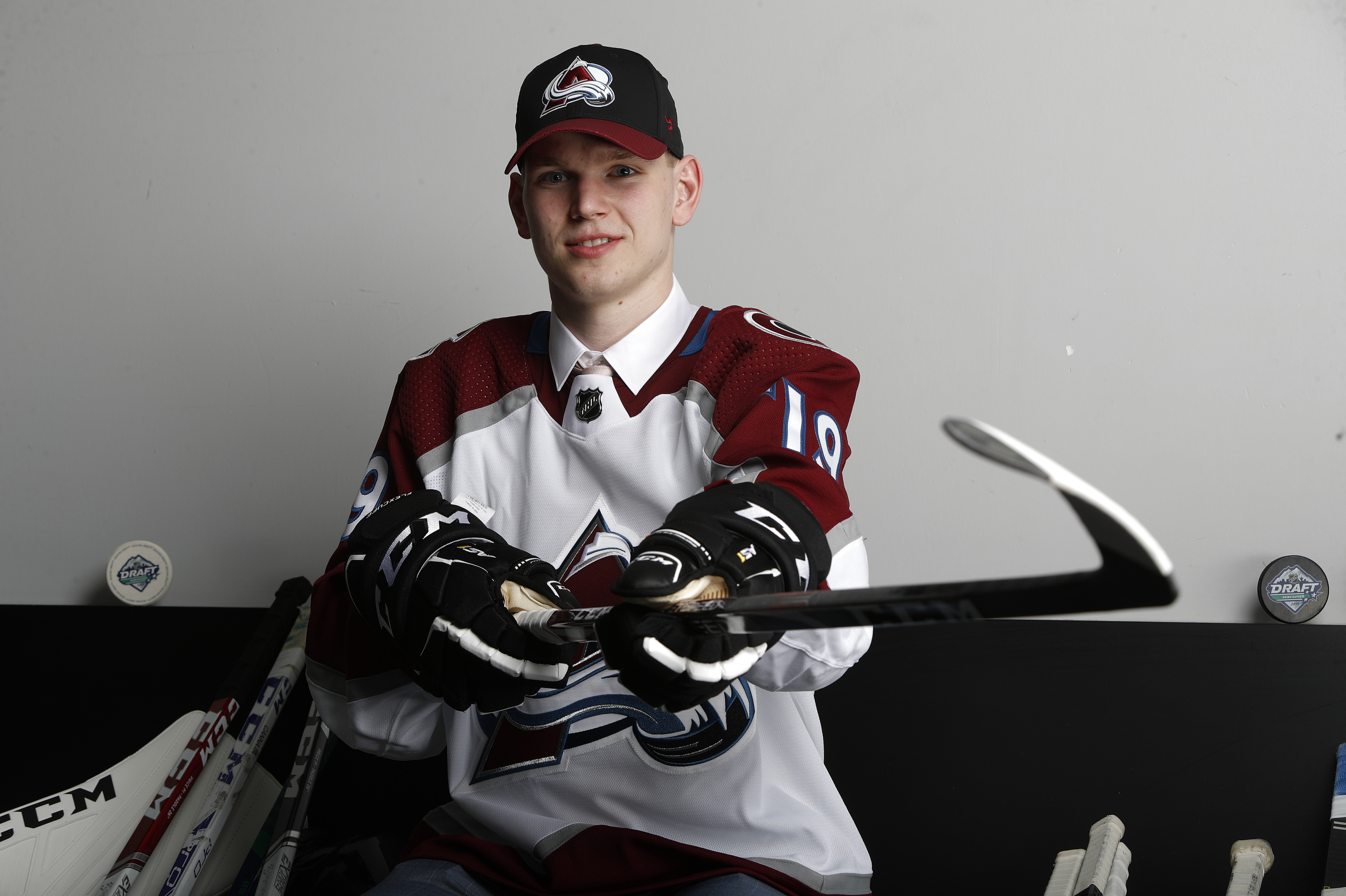 Cale Makar of the Colorado Avalanche poses for a portrait prior to News  Photo - Getty Images