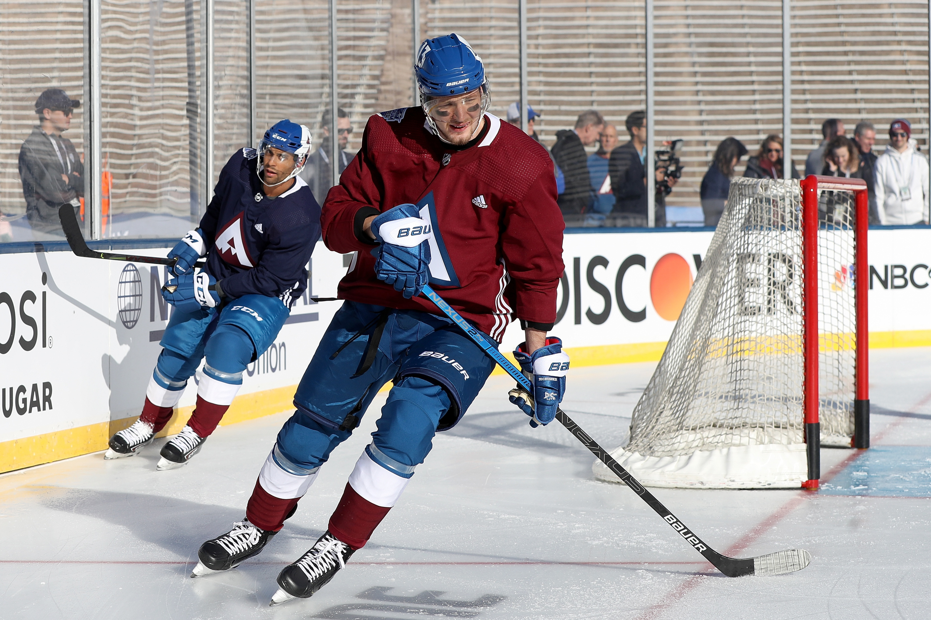 Avalanche's Valeri Nichushkin gives back to his former Russian
