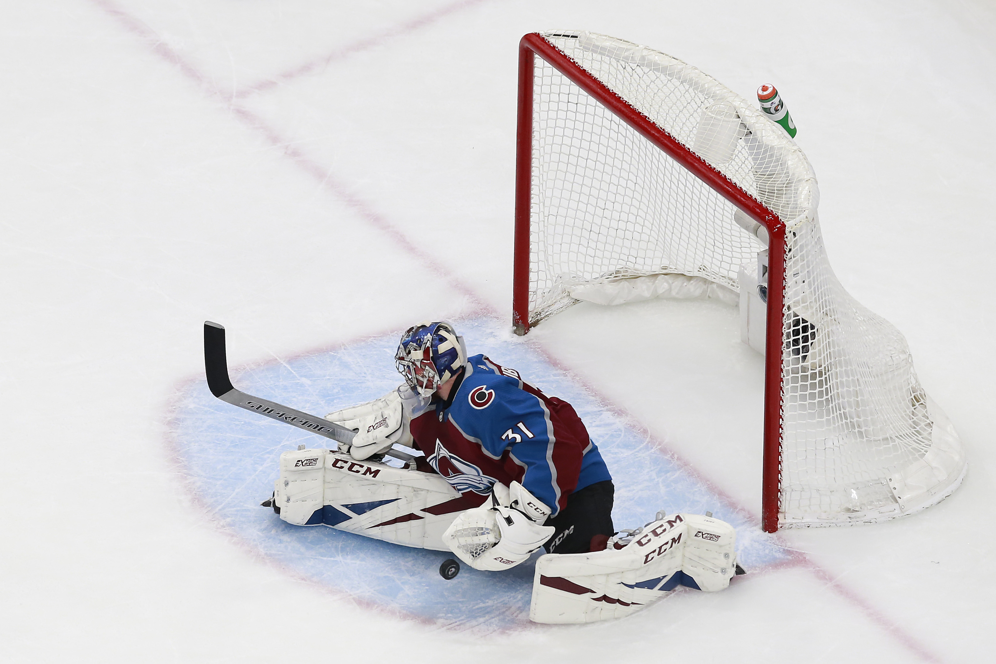 5,631 Philipp Grubauer Photos & High Res Pictures - Getty Images