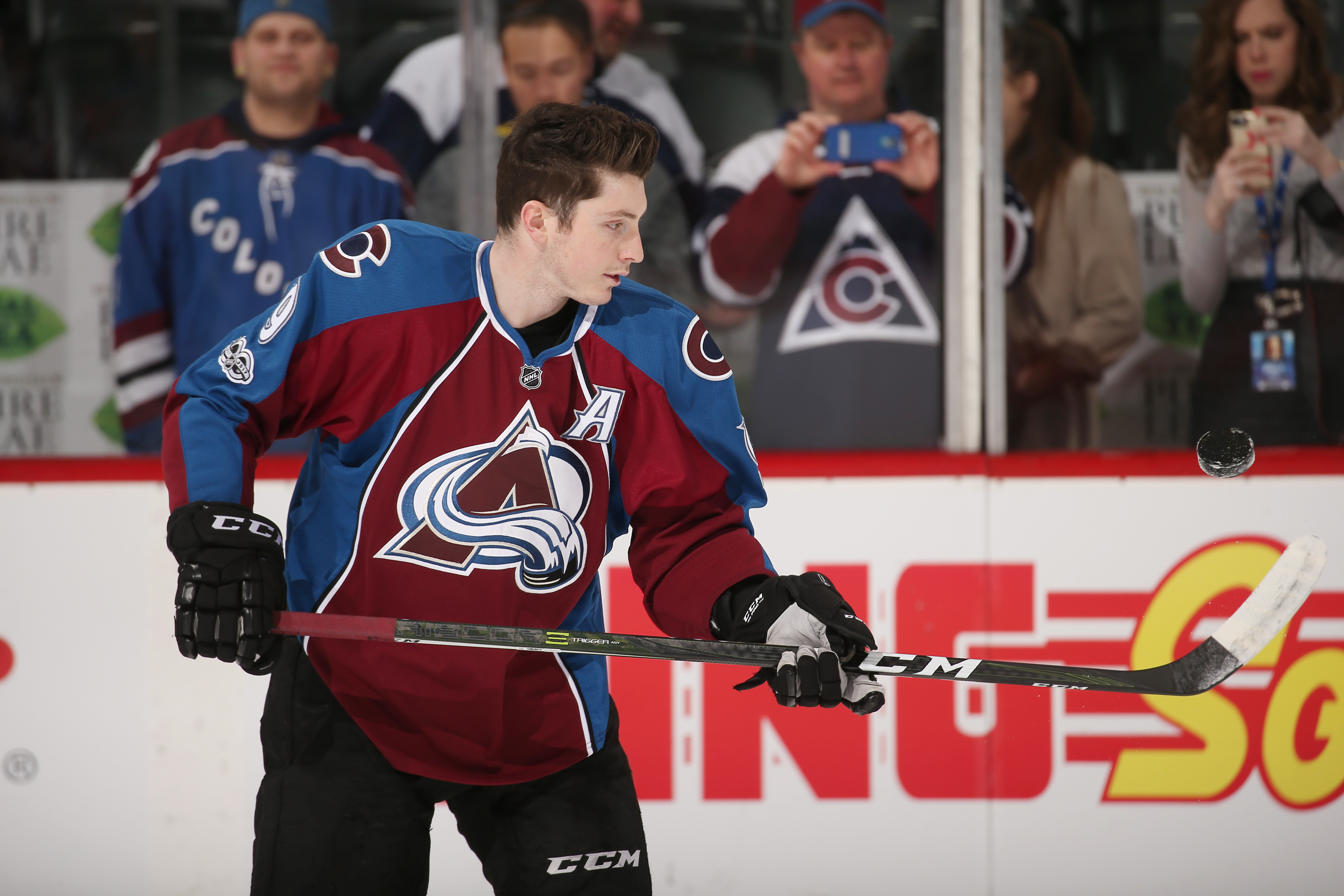 Colorado Avalanche center Nathan MacKinnon looks on during warmups