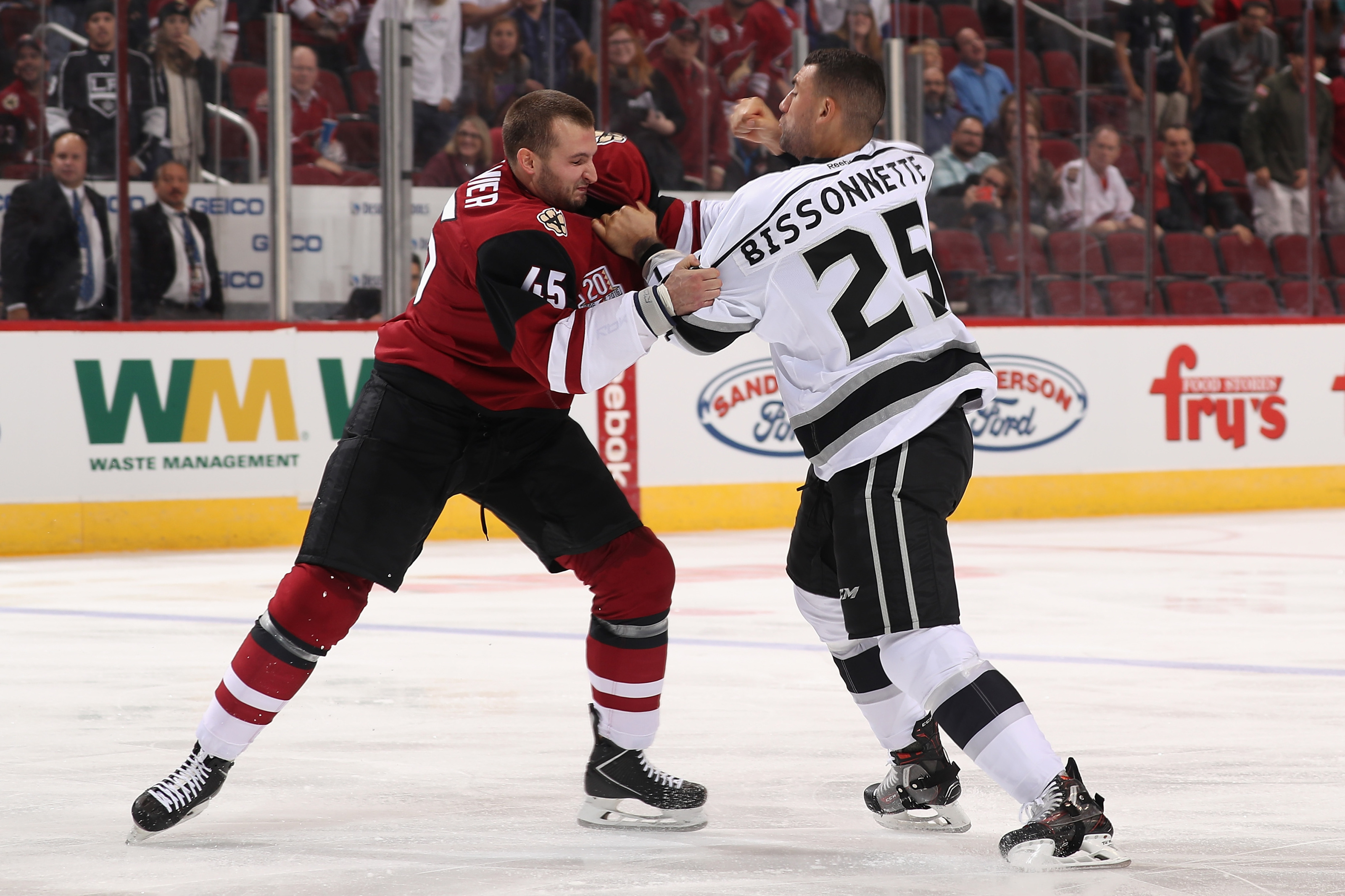 Bissonnette staying in Kings' system