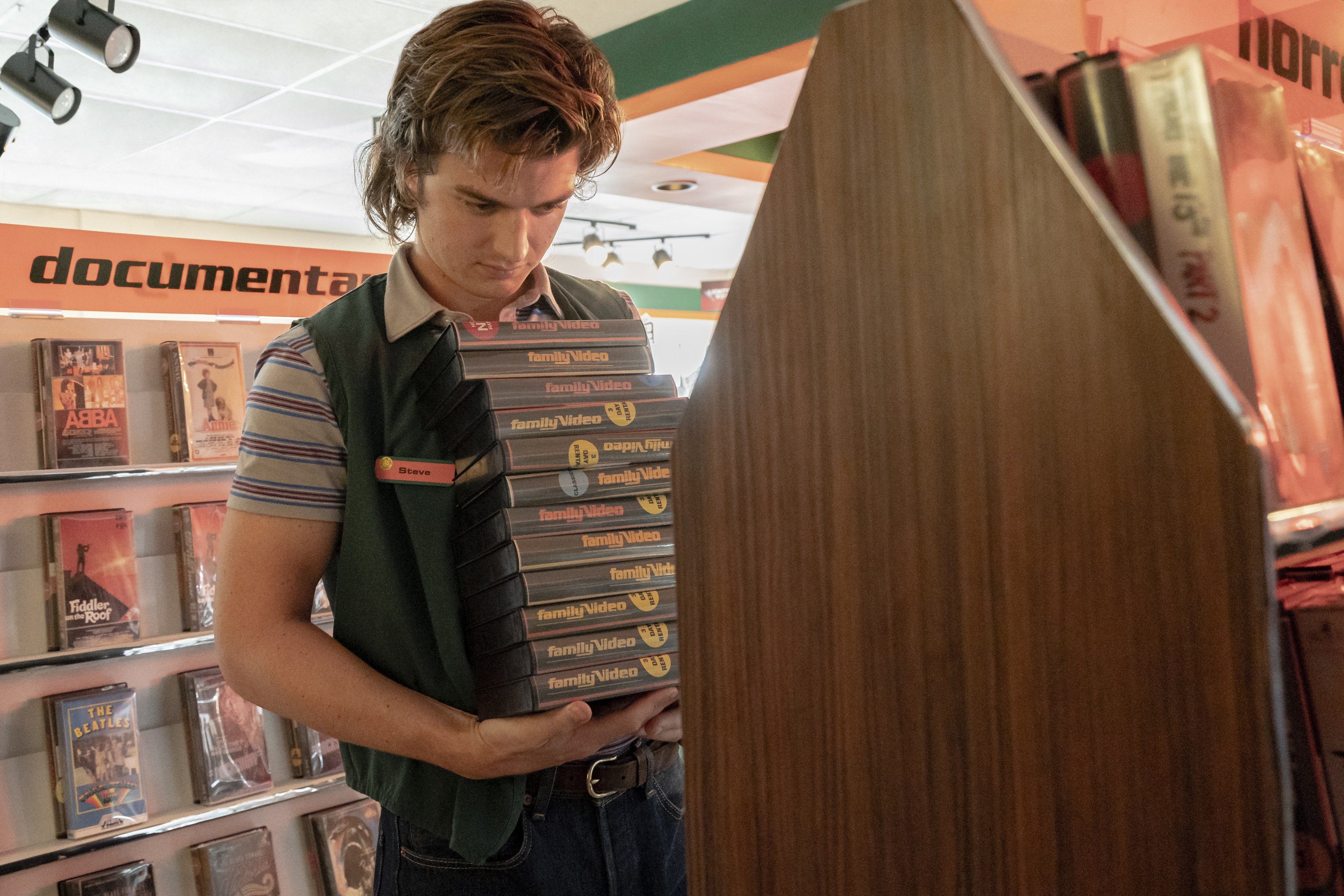 Here's all the music featured in the Stranger Things season 4 soundtra -  News - Mixmag