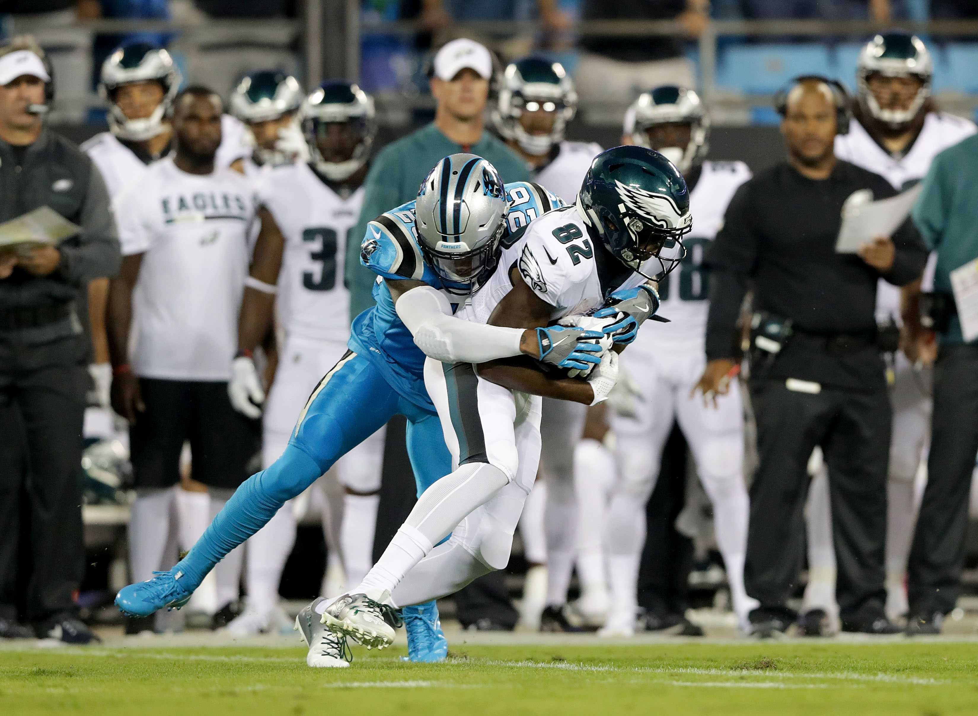 Eagles vs. Panthers: Highlights, game tracker and more