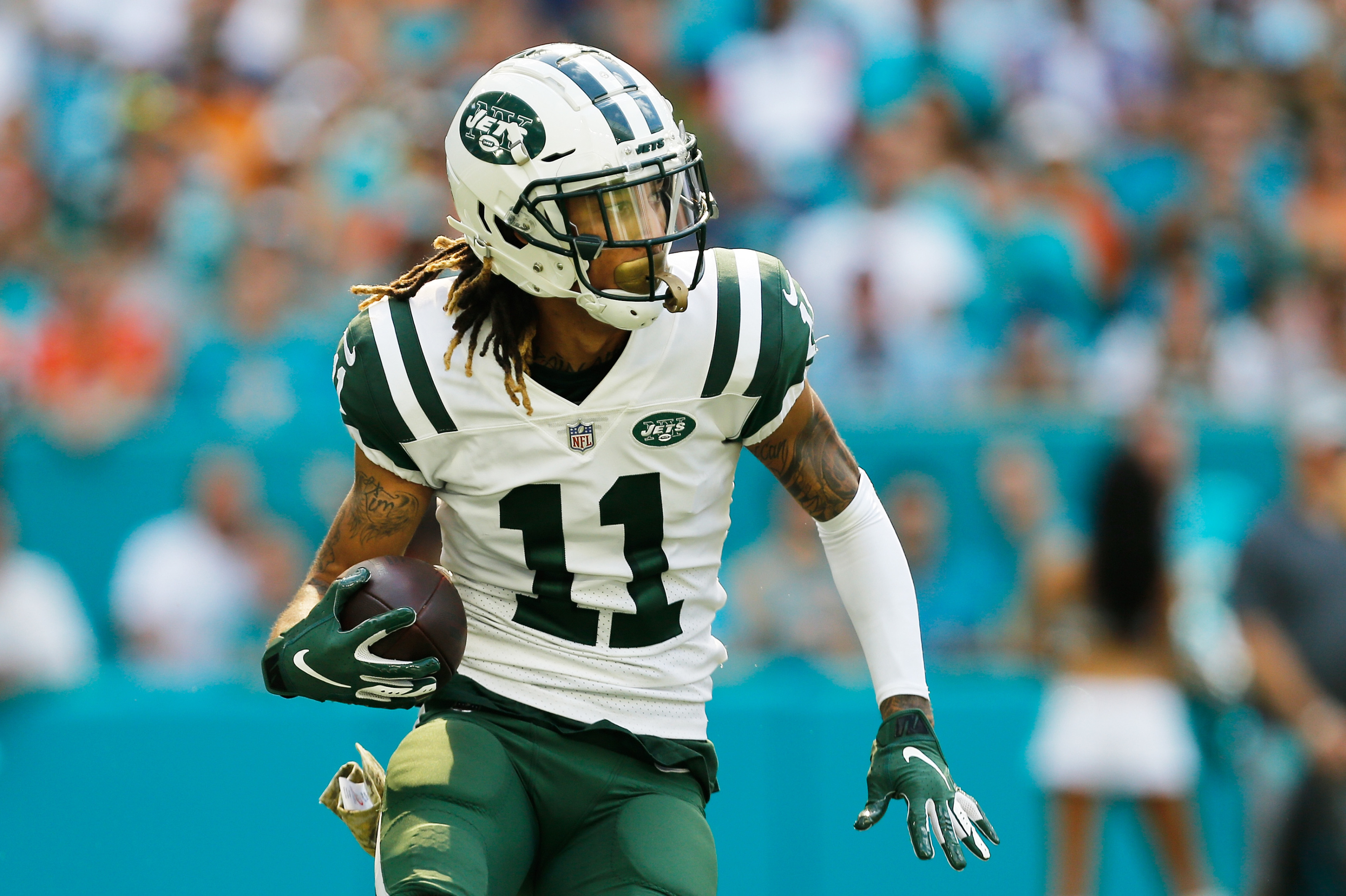New York Jets: Wide receivers to re-sign, drop for 2019?