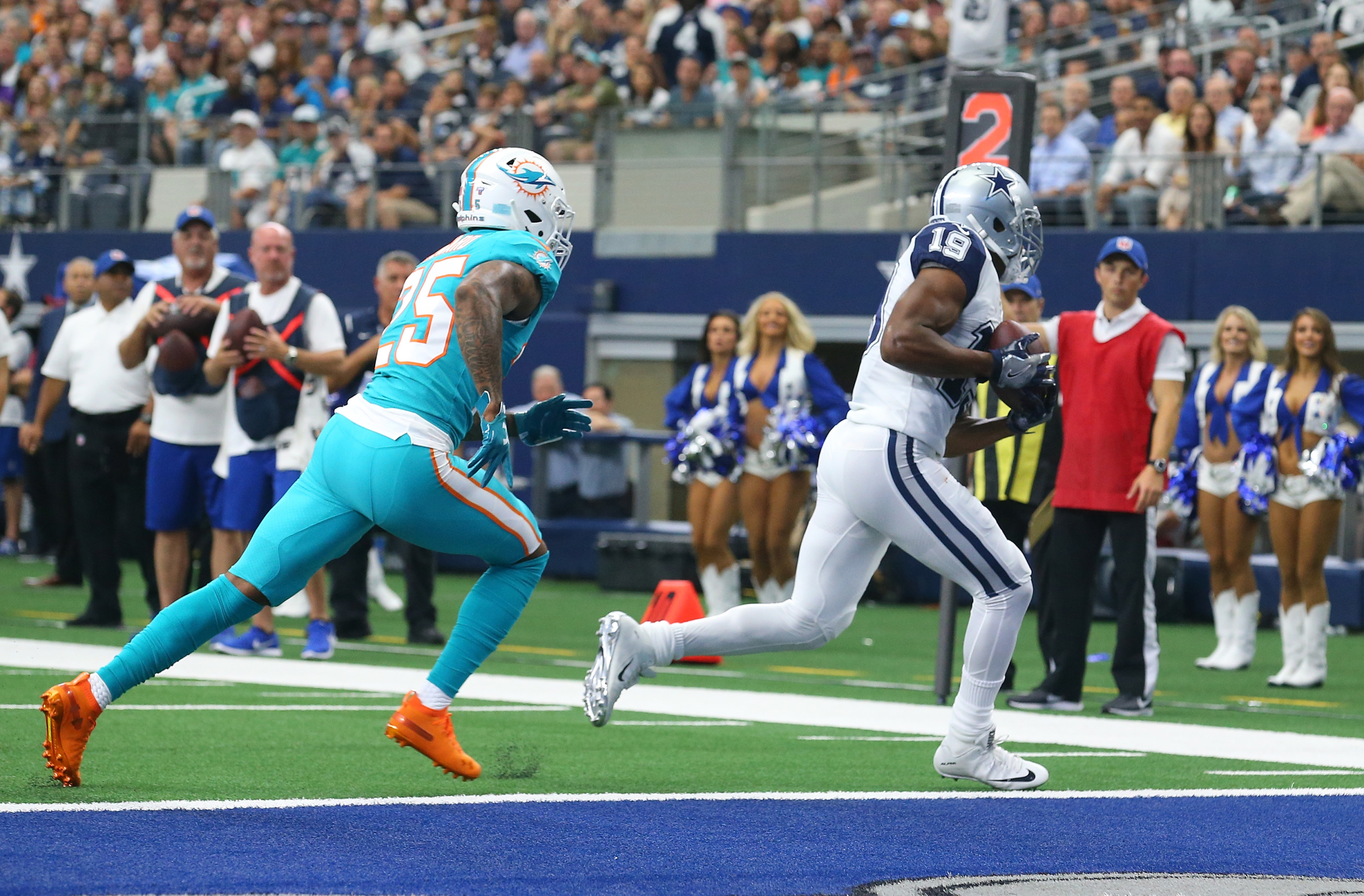 Through the years: Dolphins vs Cowboys