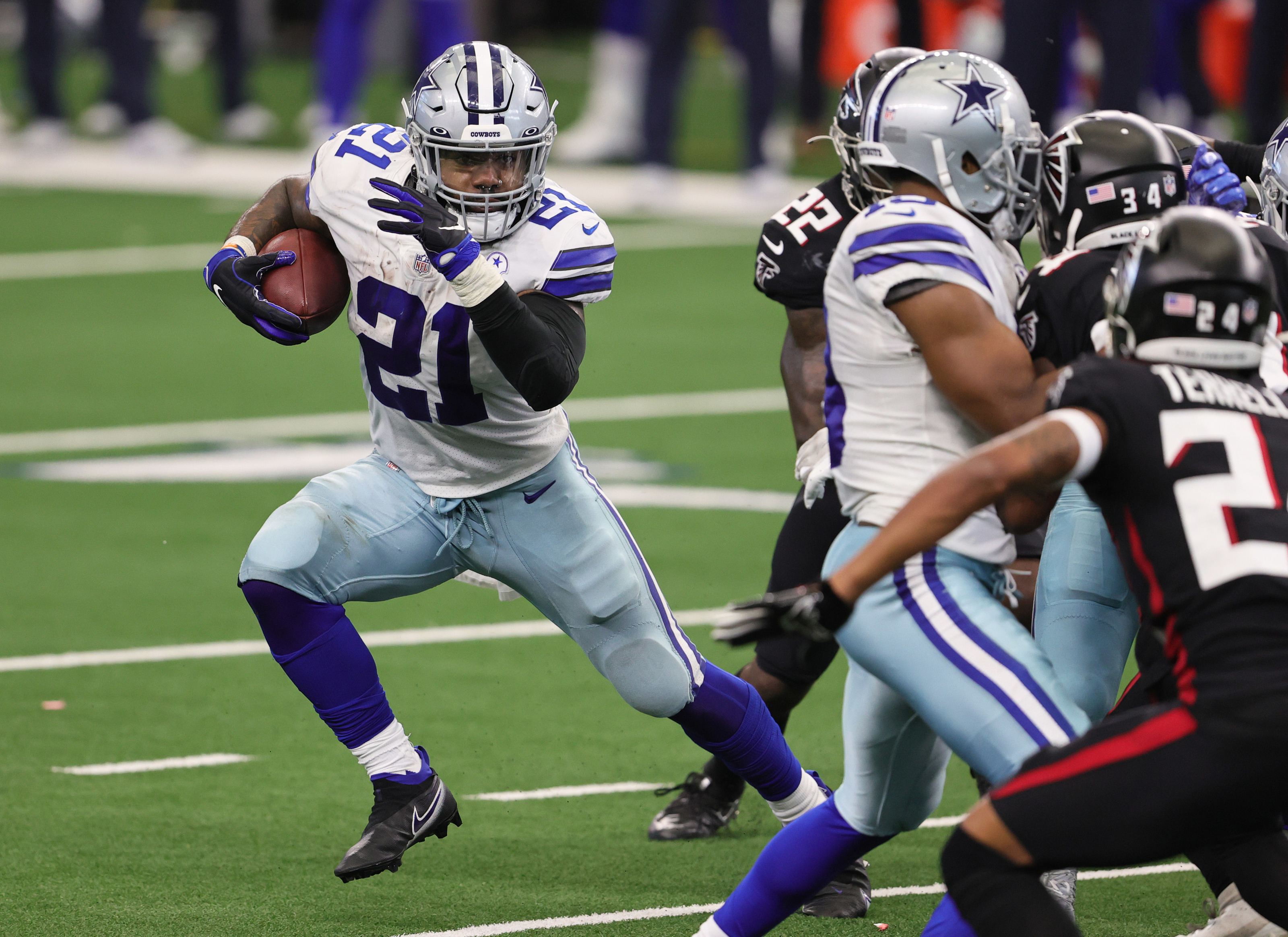 Could Dallas Cowboys trade Ezekiel Elliott ahead of 2021?