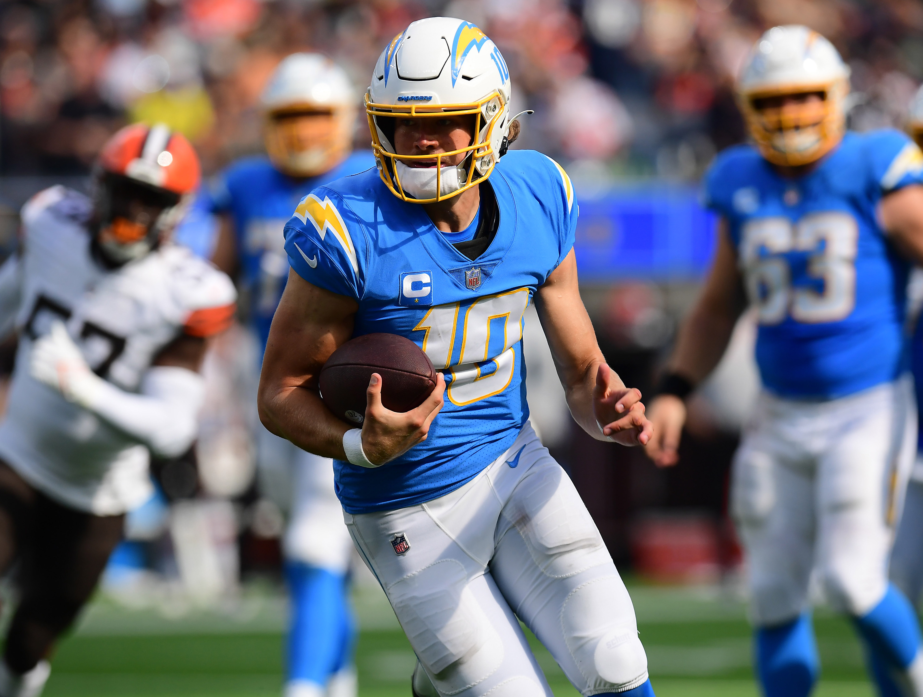2021 NFL picks against the spread, Week 6: Chargers tempting underdog