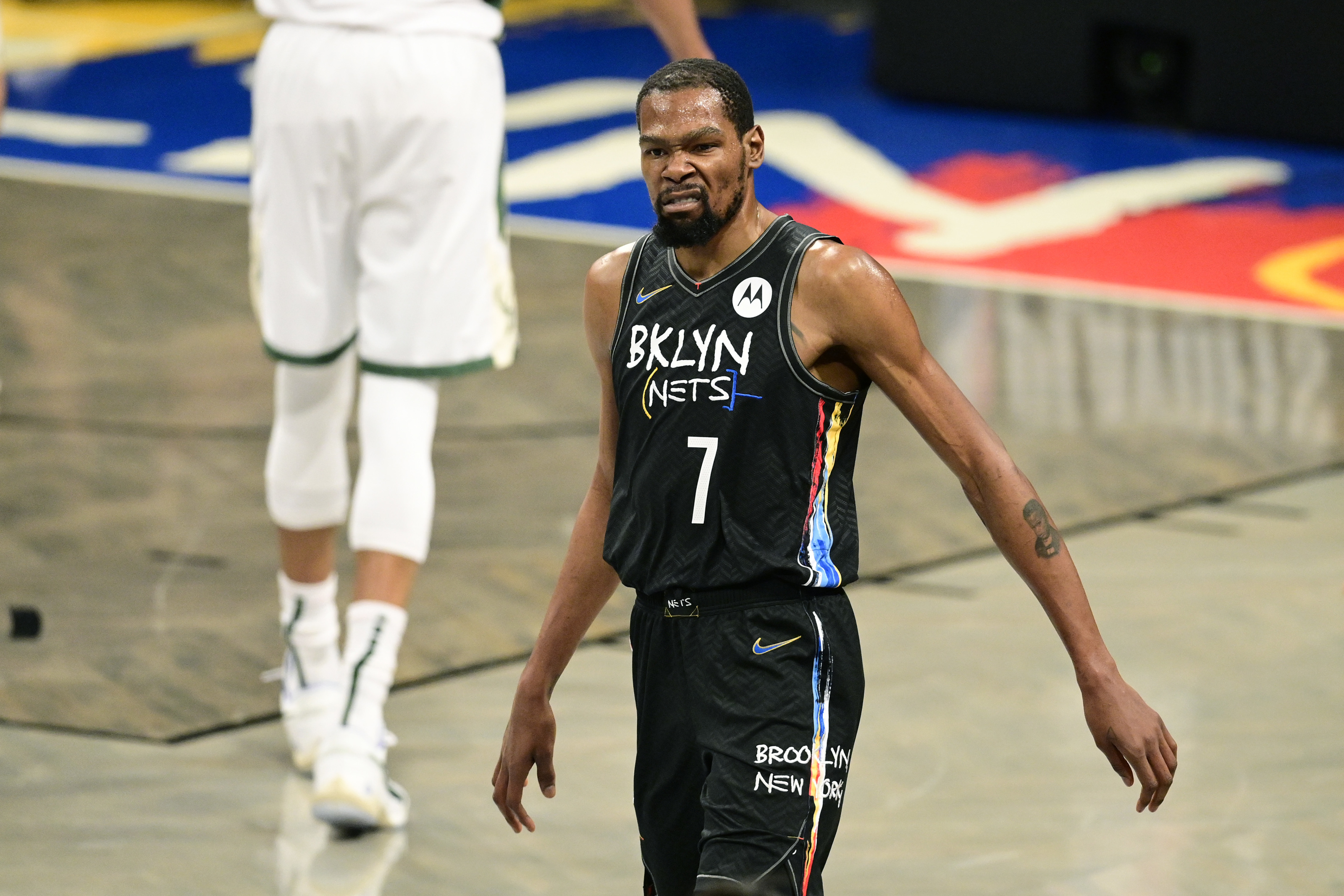 Kevin Durant Brooklyn Nets Game-Used Black Nike Shorts from the 2021-22 NBA  Season