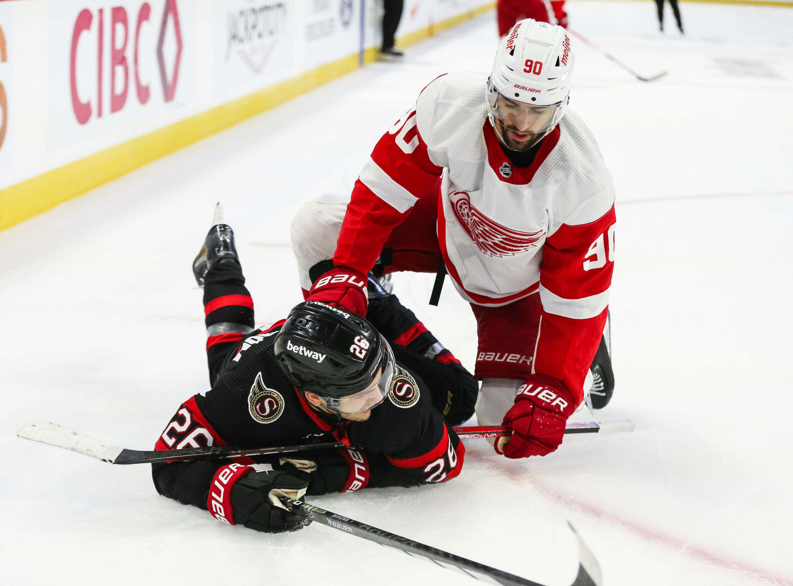 Joe Veleno has two goals to lead Detroit Red Wings past Ottawa Senators 5-2
