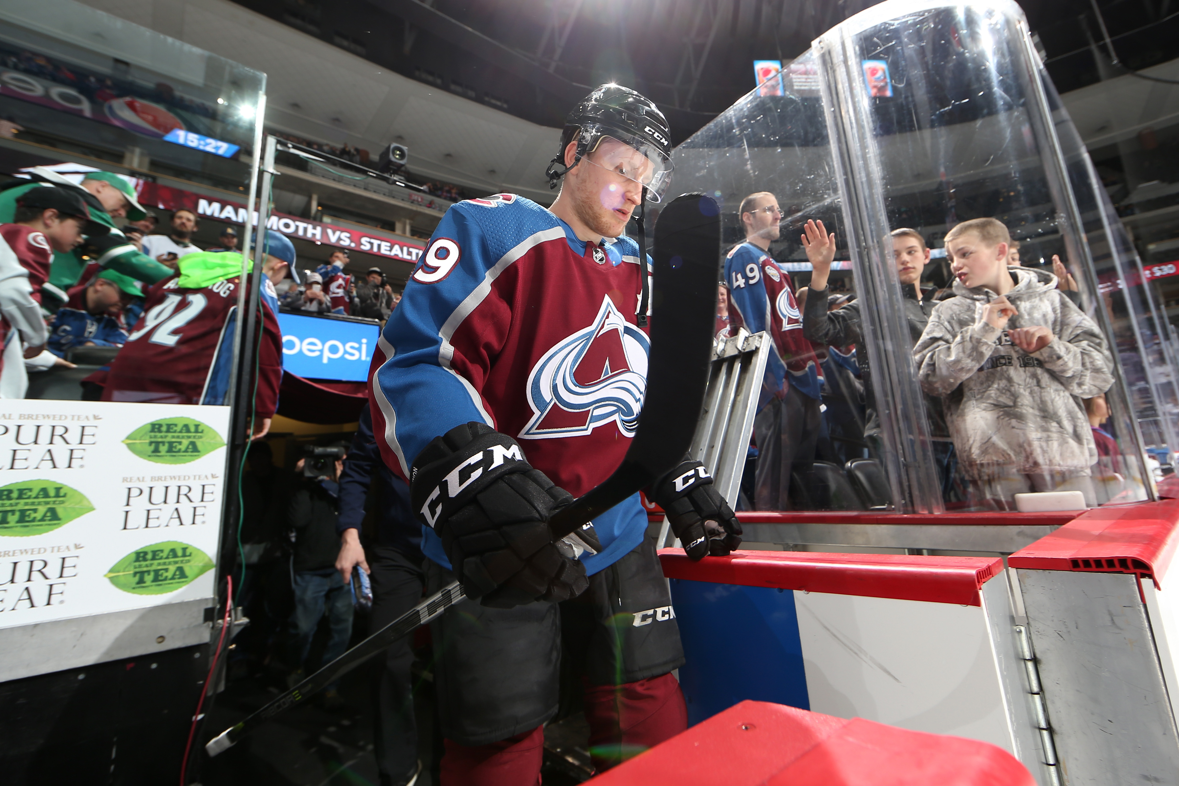 REPORT: Avalanche, Tyson Barrie nearing arbitration, with long
