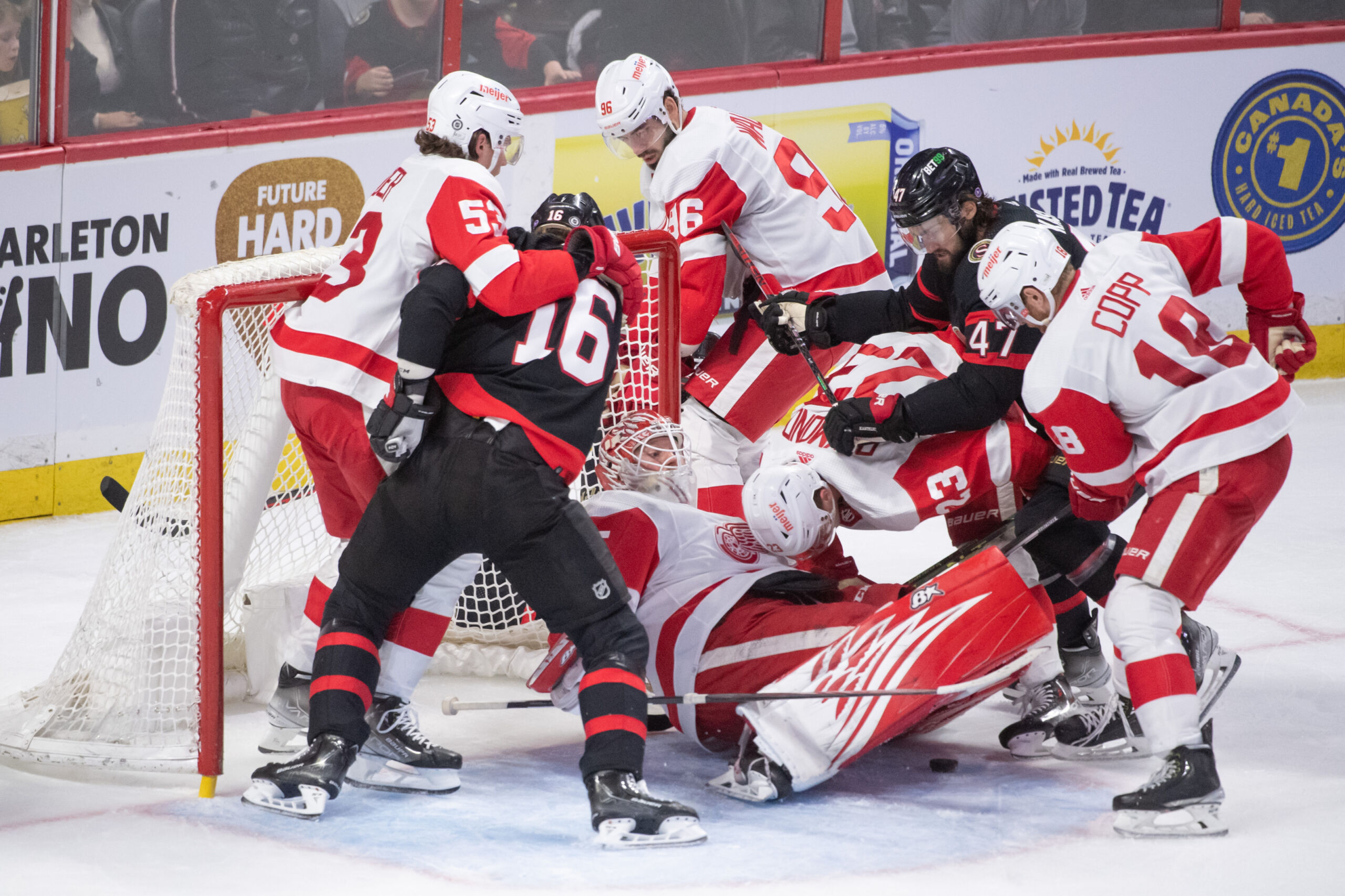 Detroit Red Wings vs. Ottawa Senators: Best photos