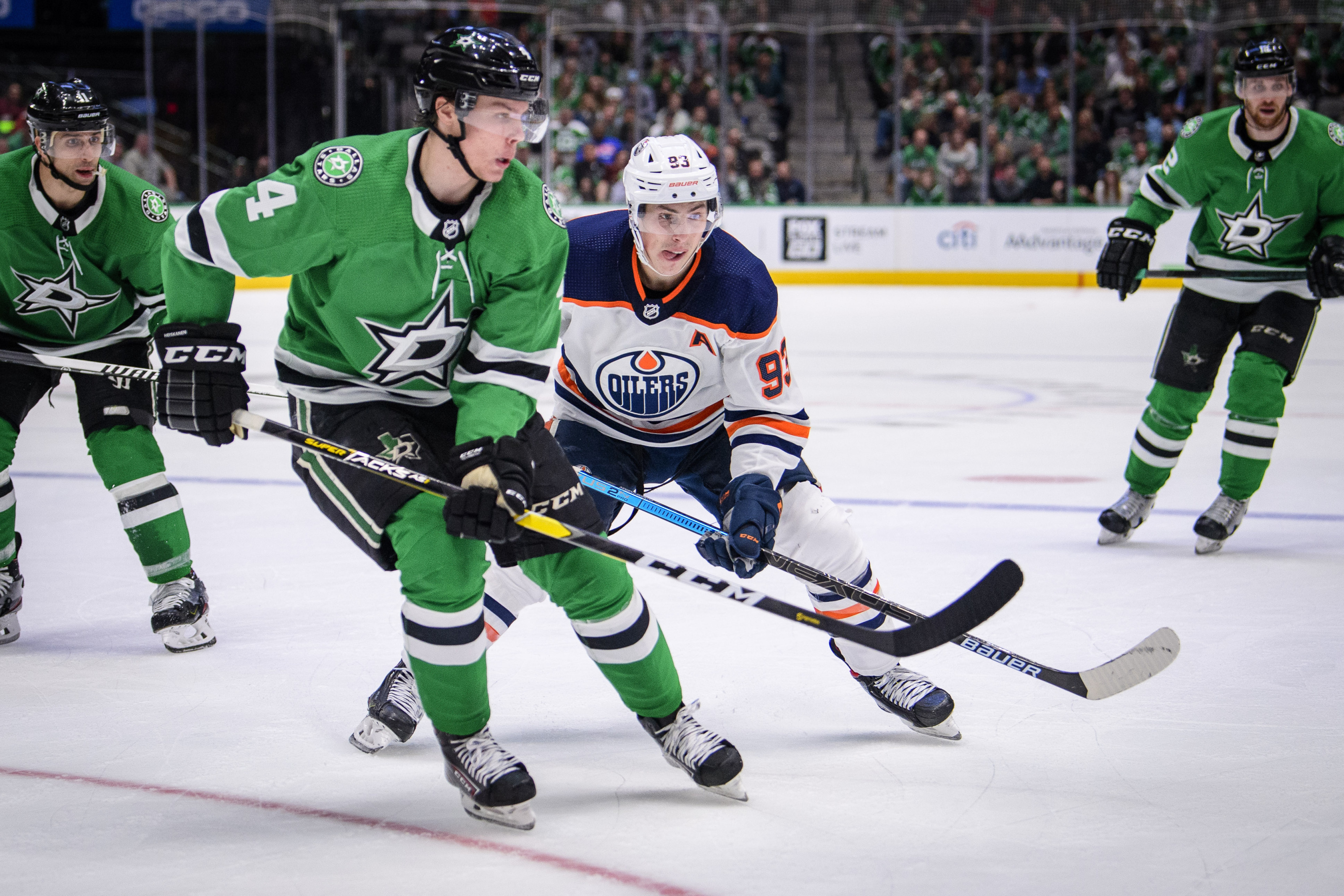 Oilers vs Stars Date, Time, Betting Odds, Streaming, Lineup, More