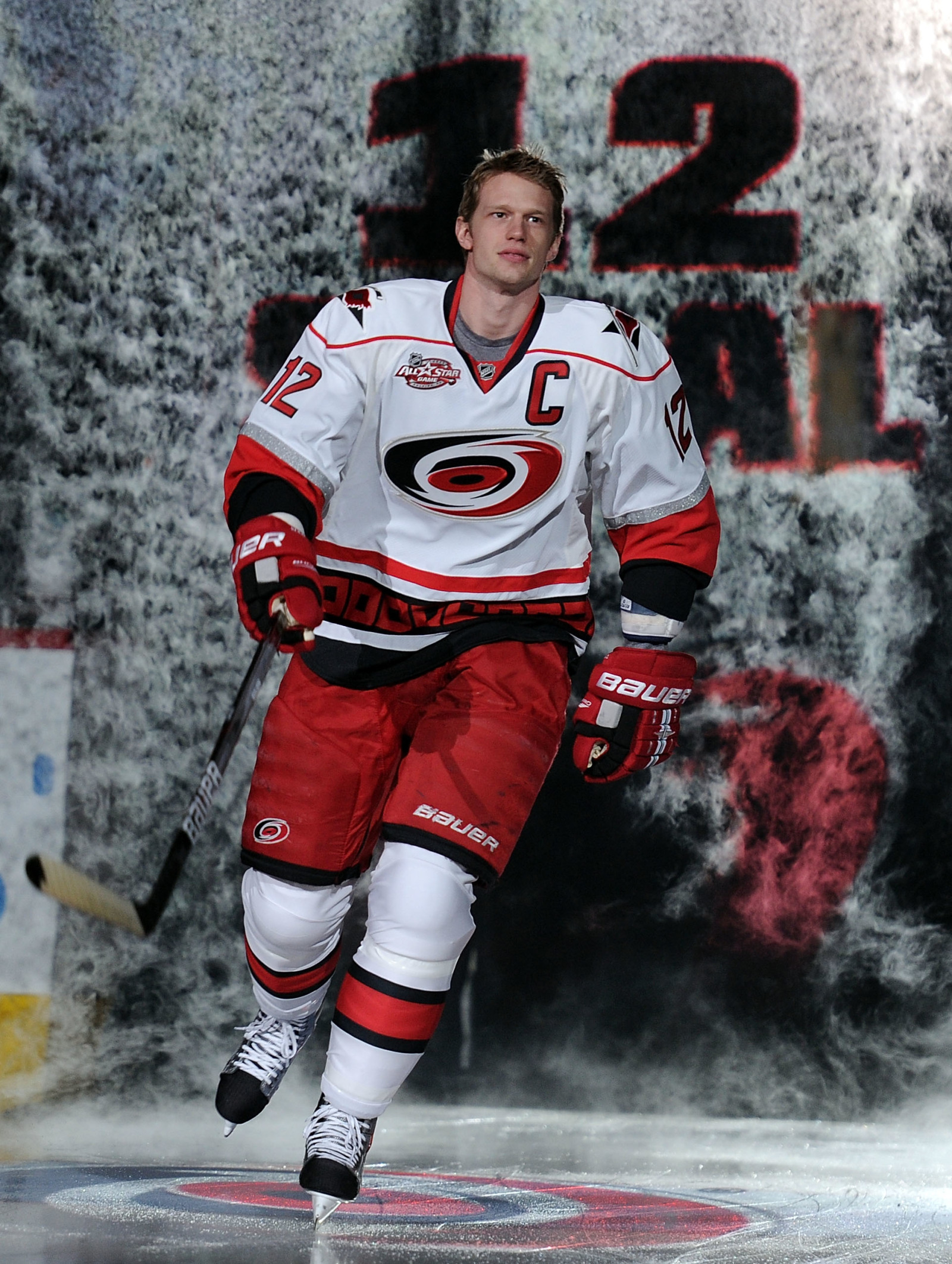 Should the Carolina Hurricanes Trade For Former Cane Eric Staal?