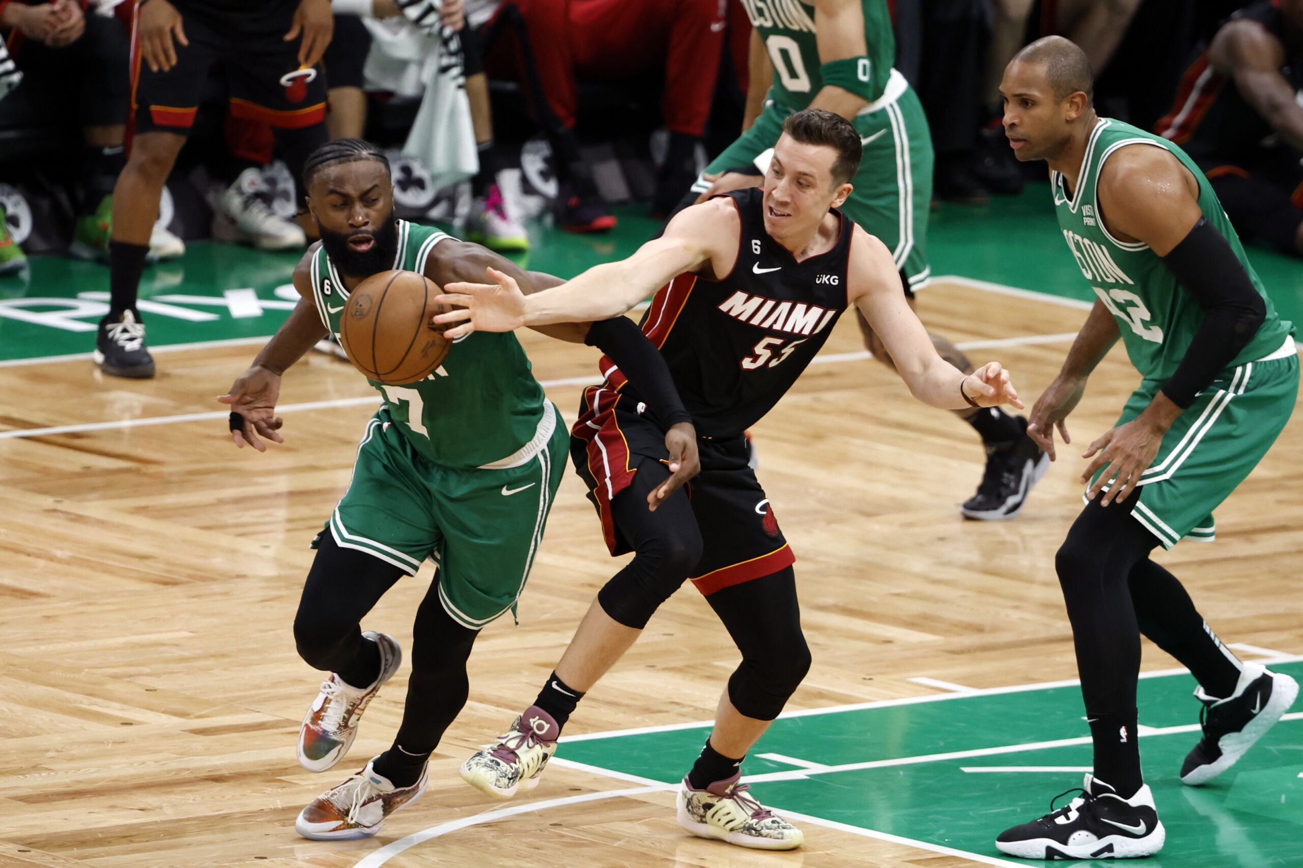 NBA 2023 Eastern Conference Match Up Pin - Celtics vs. Heat