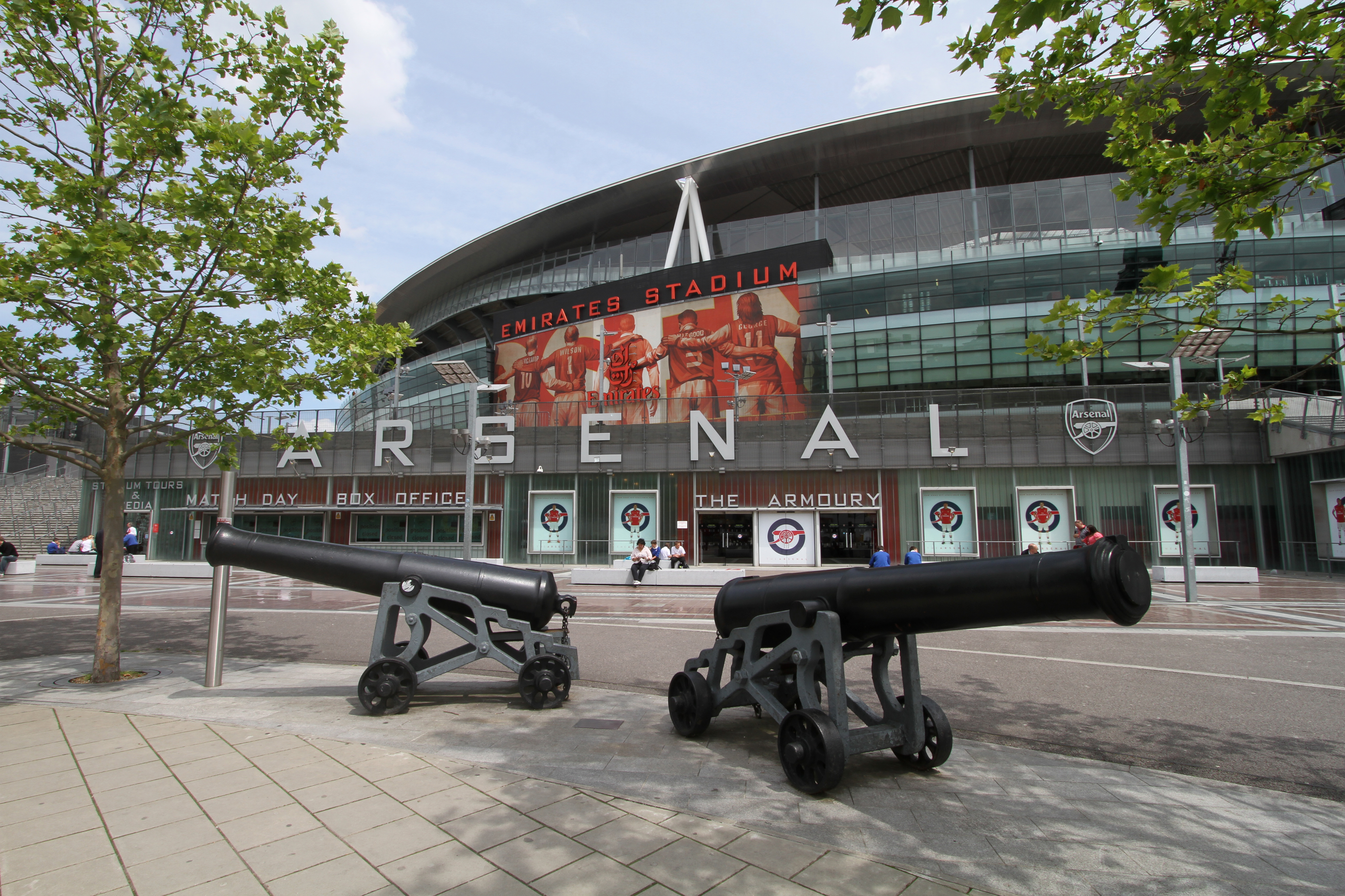 File:Thierry Henry Arsenal return 2012.jpg - Wikimedia Commons