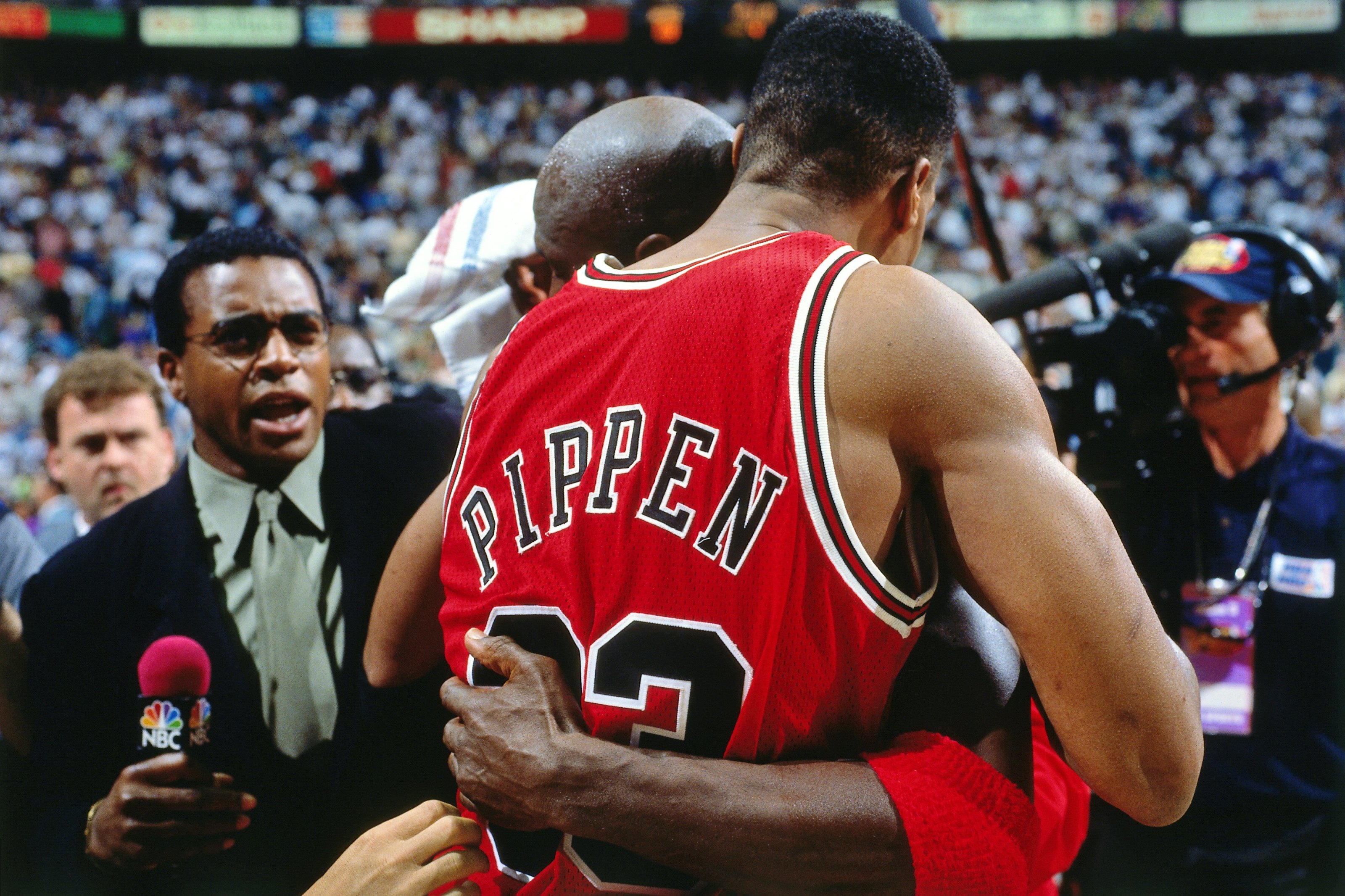 Chicago Bulls Michael Jordan during free throw vs Utah Jazz at Delta  News Photo - Getty Images