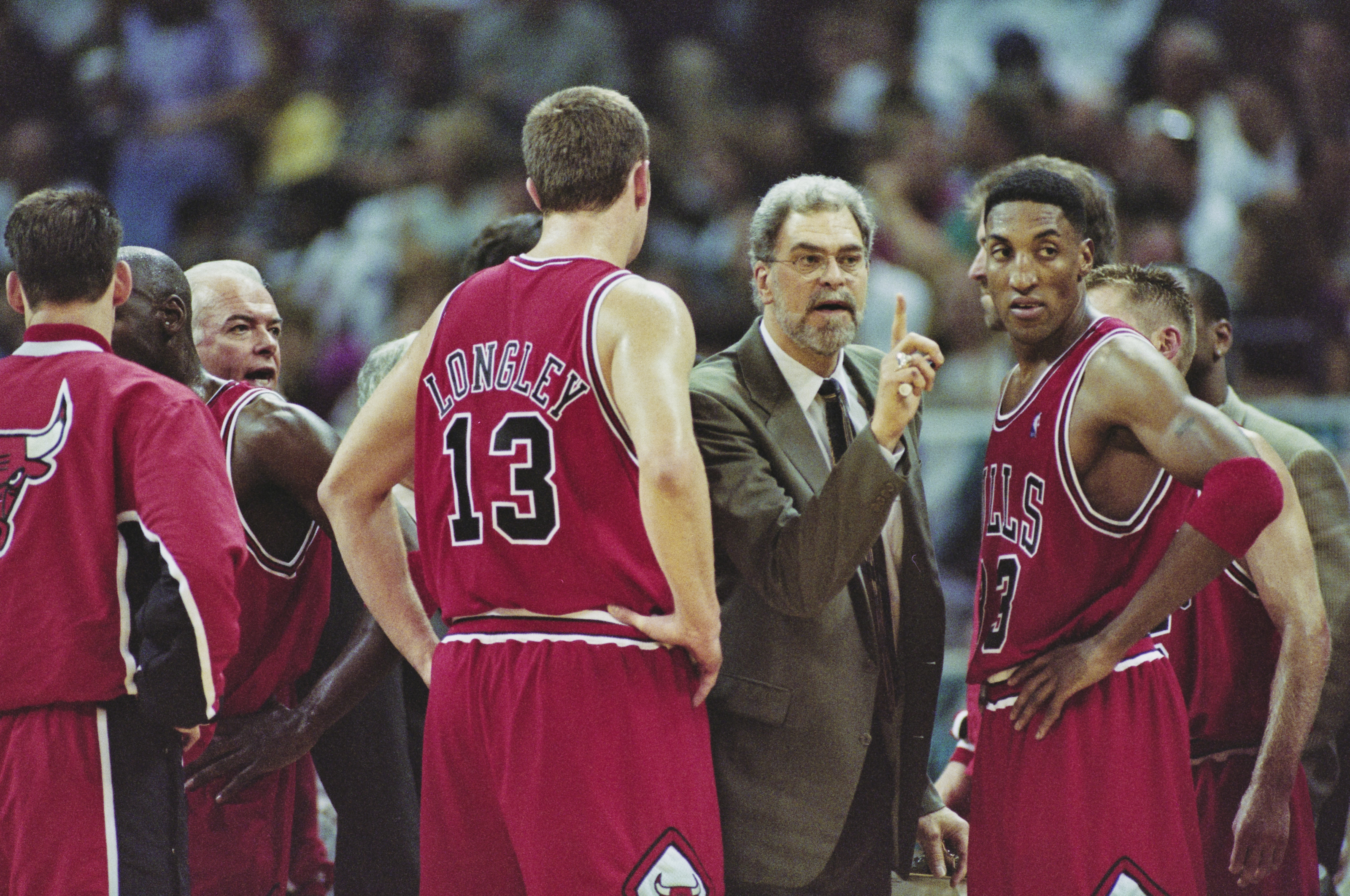 Chicago Bulls 1990s dynasty: Michael Jordan and Scottie Pippen's