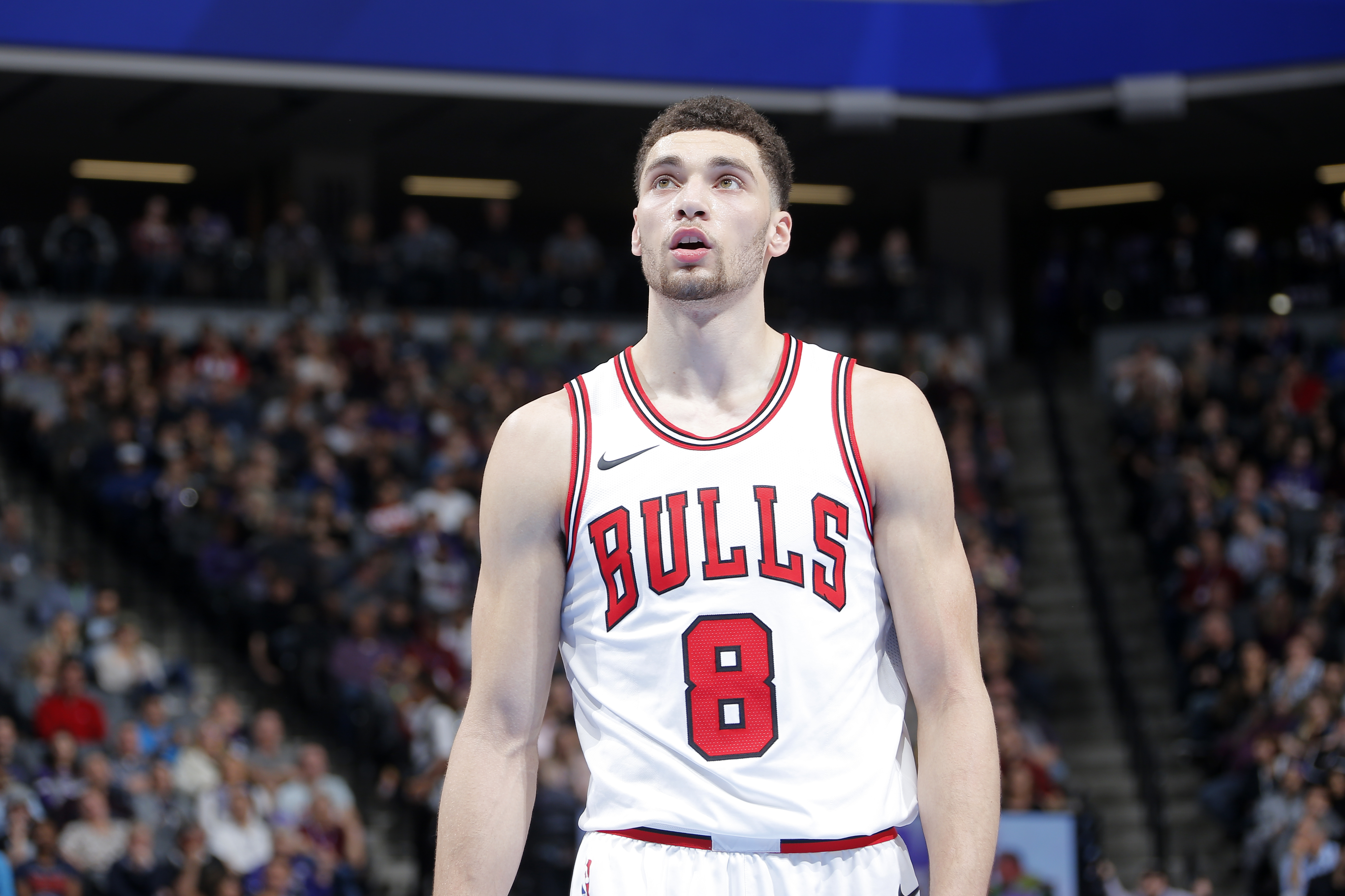 How to draw Zach LaVine face