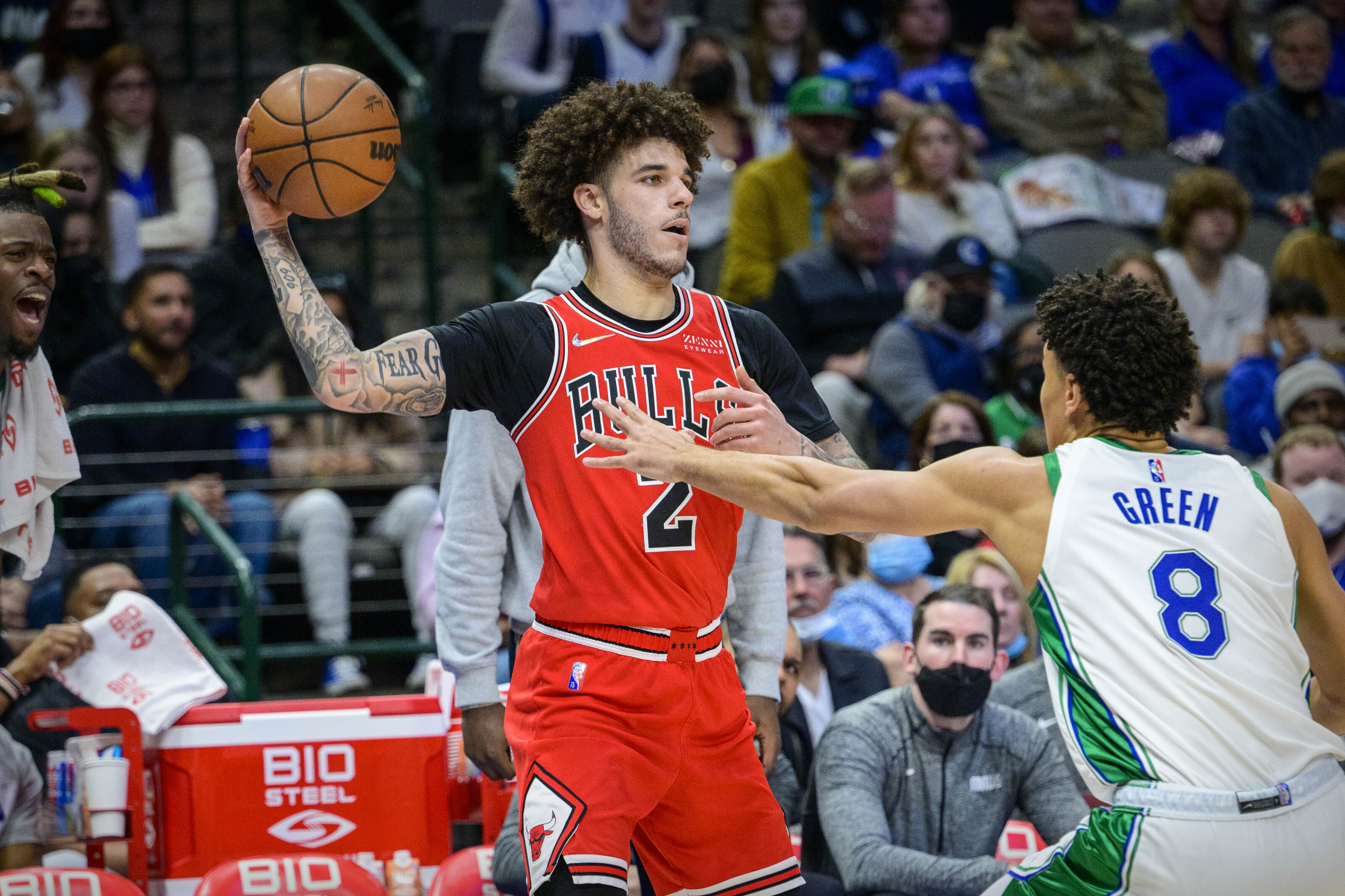 The Athletic dubs Lonzo Ball with most to prove for Bulls in 2022-23
