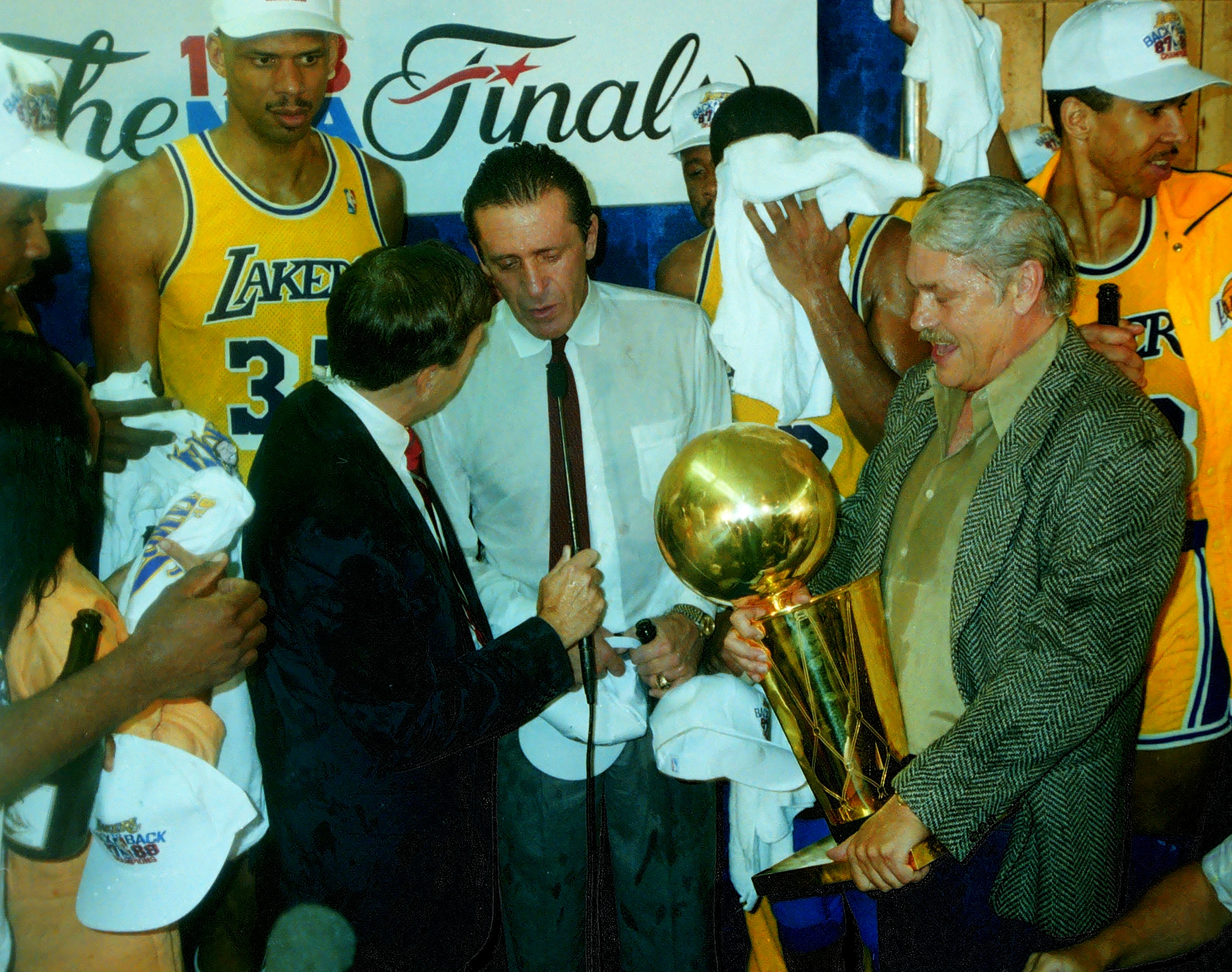 1988 NBA Champions  Los Angeles Lakers - Back to Back 