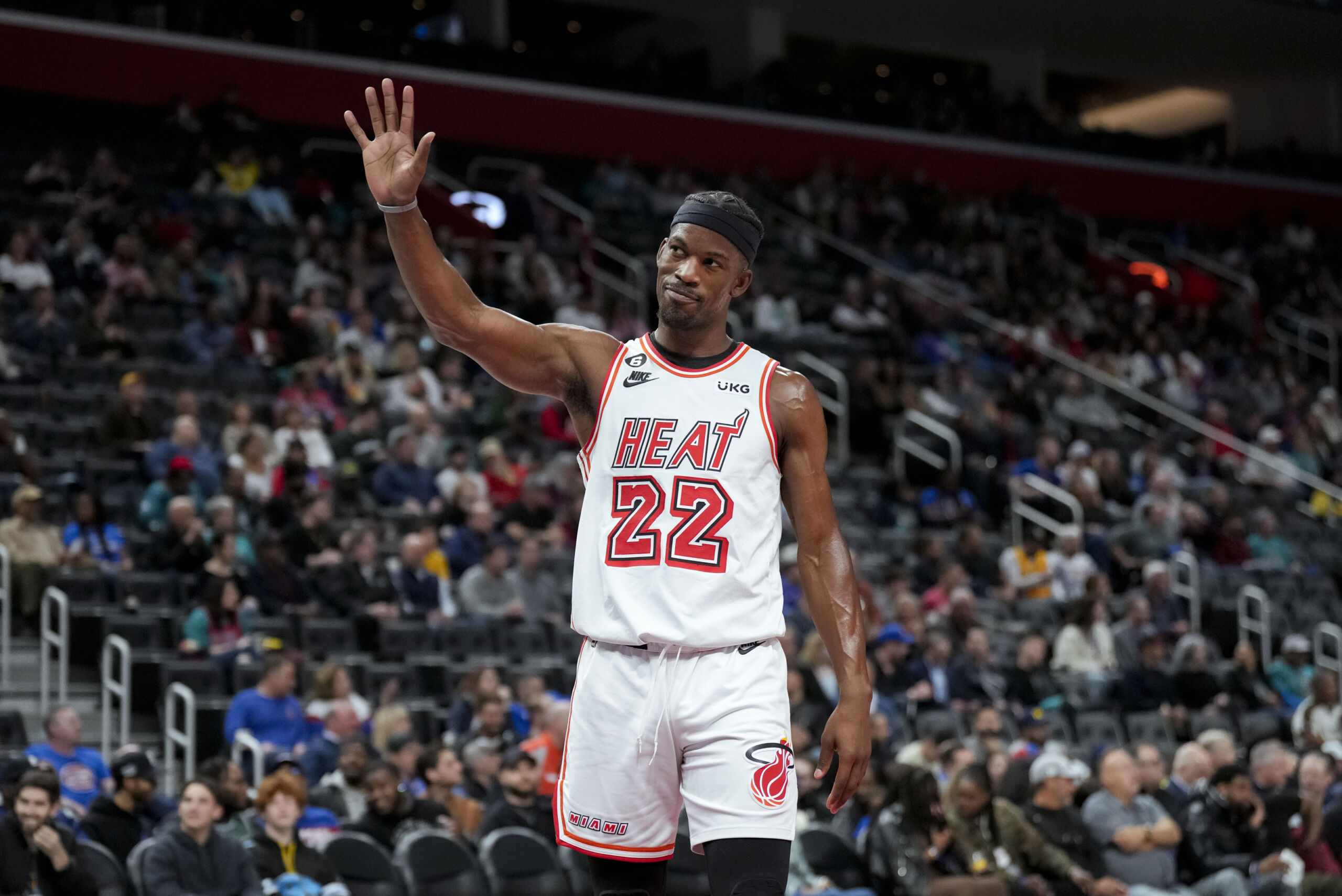 Jimmy Butler accusses Milwaukee Bucks of tampering with Miami