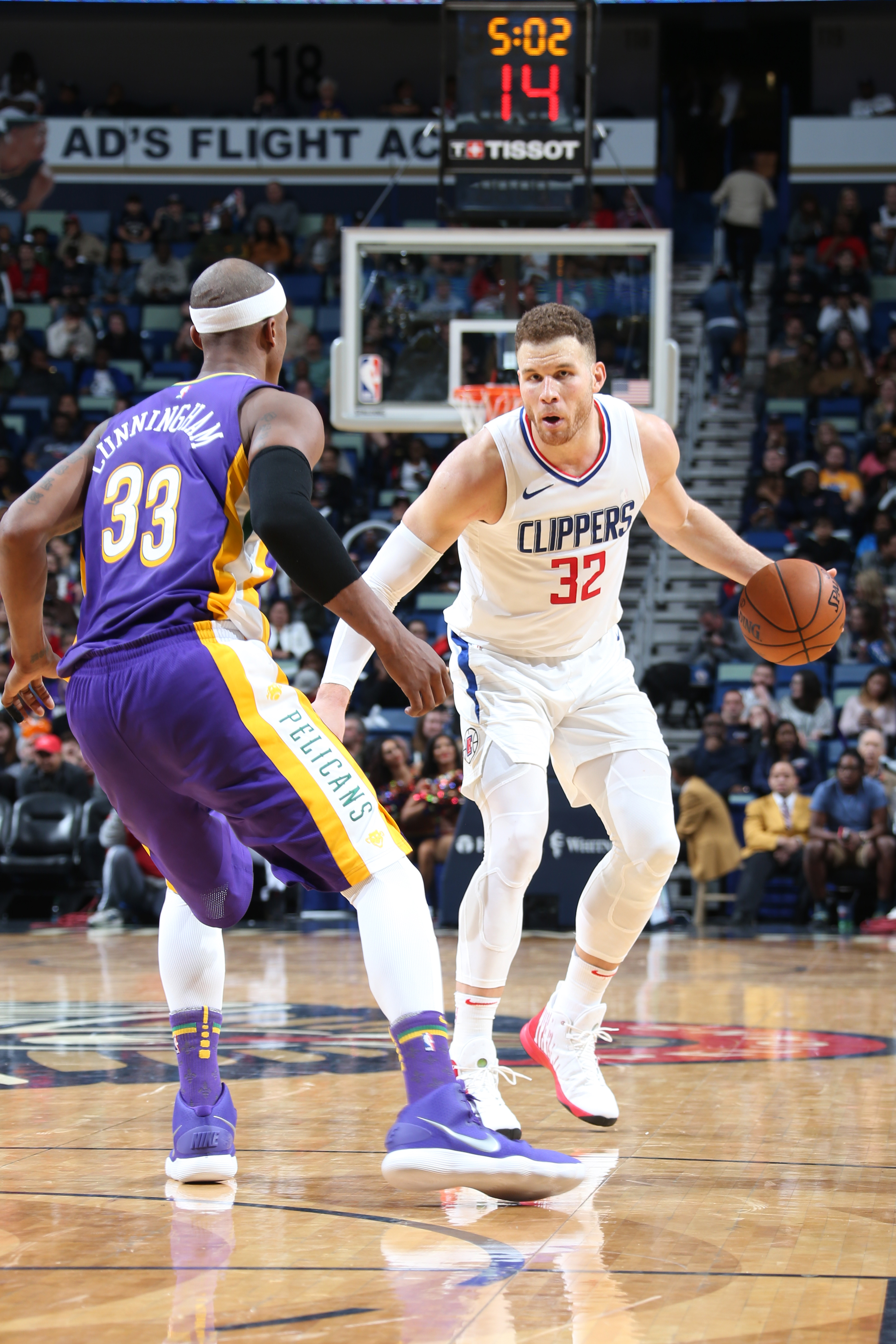 Clippers Send Blake Griffin to Pistons in Blockbuster Trade - The New York  Times