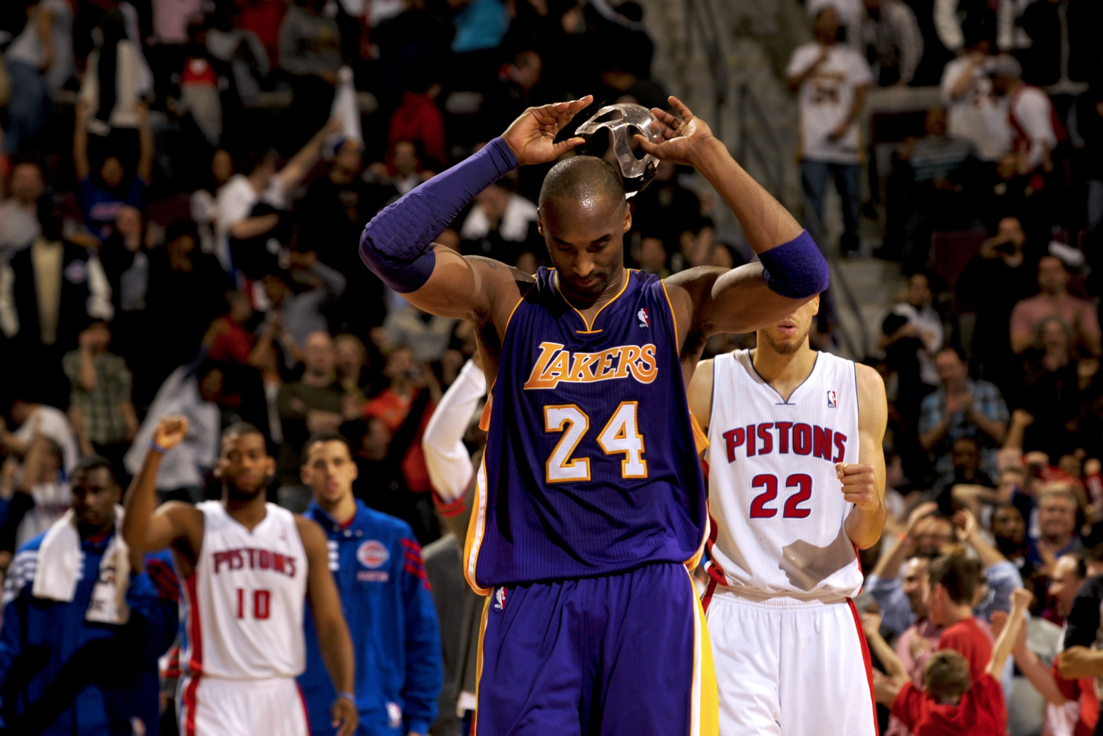 Kobe Bryant's 10 Greatest On-Court Moments 