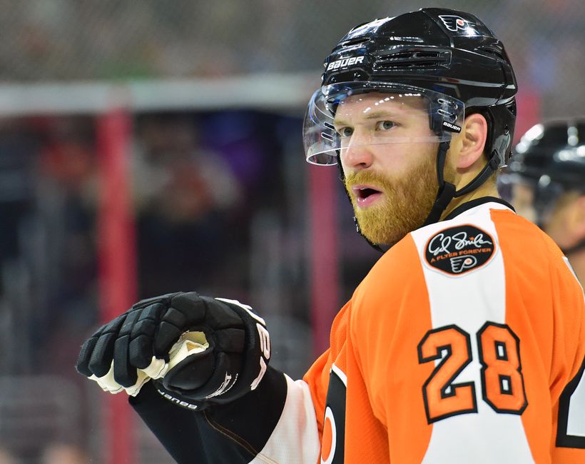 Flyers Are Victims As Claude Giroux Scores 300th Career Goal