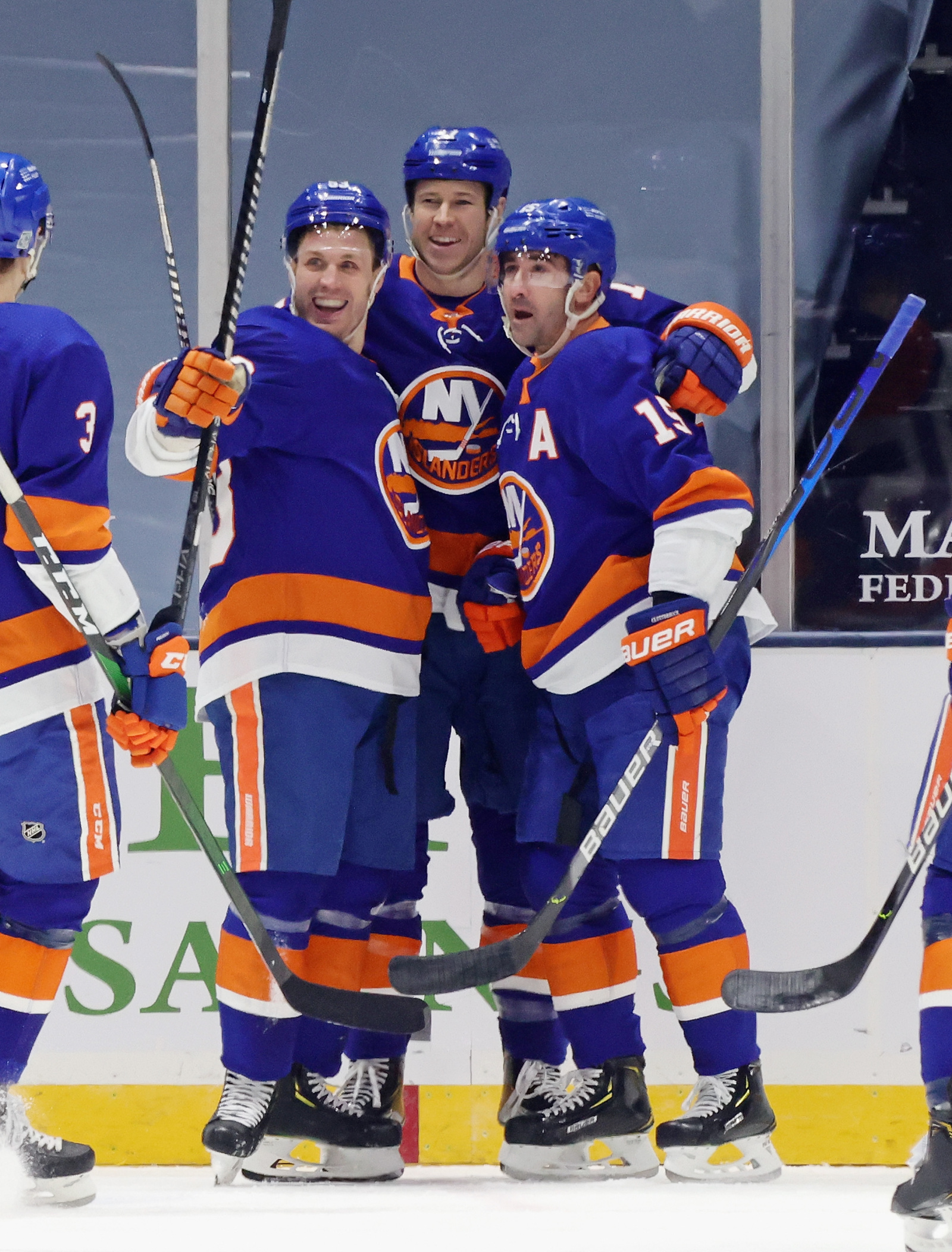 New York Islanders' Quest for a New Home – The Red & Black