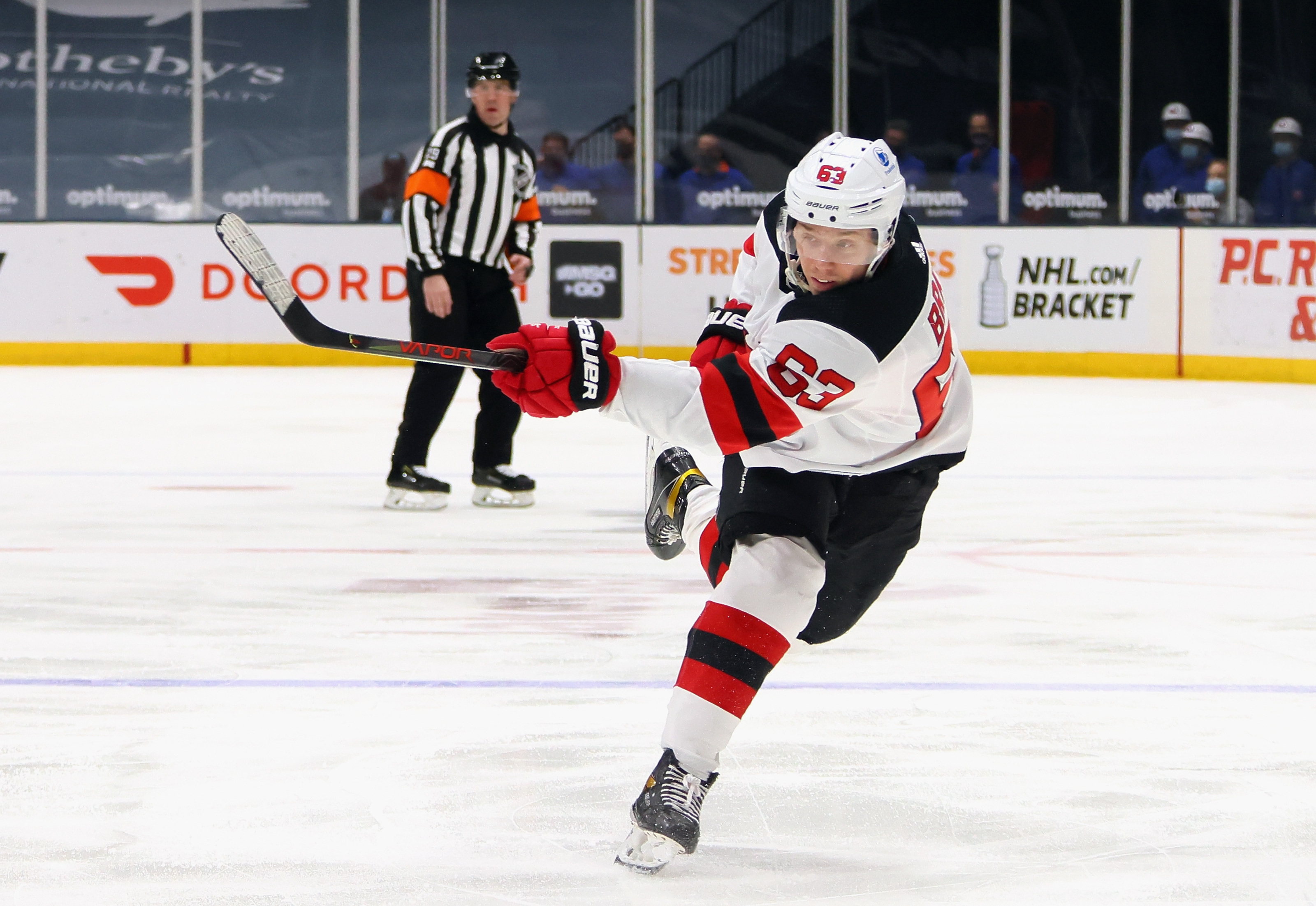 How Devils' Jesper Bratt went from 6th-round pick to NHL in 1 season 