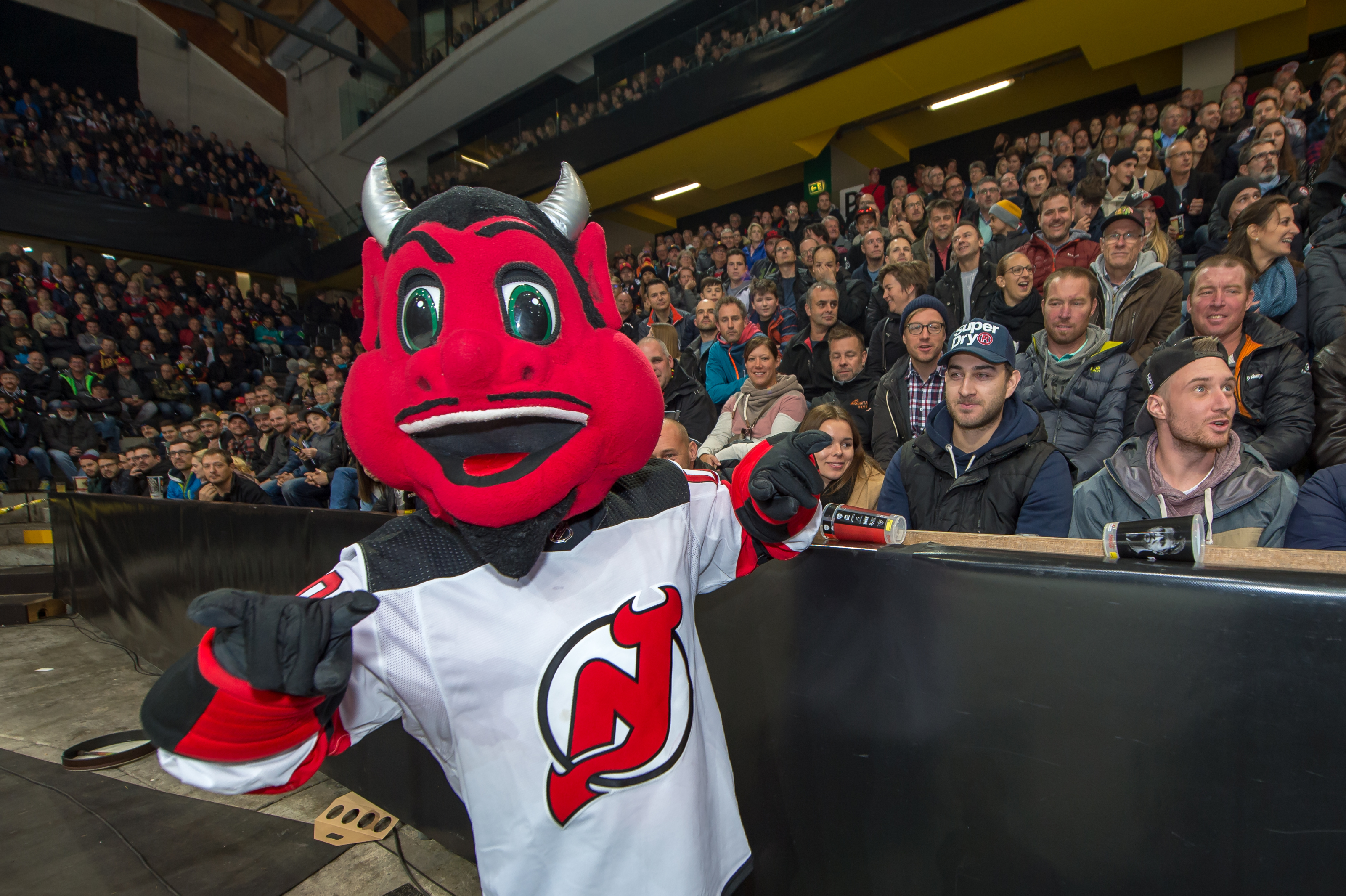 New Jersey Devils' mascot has biggest hit of offseason after shattering  glass at kid's birthday party