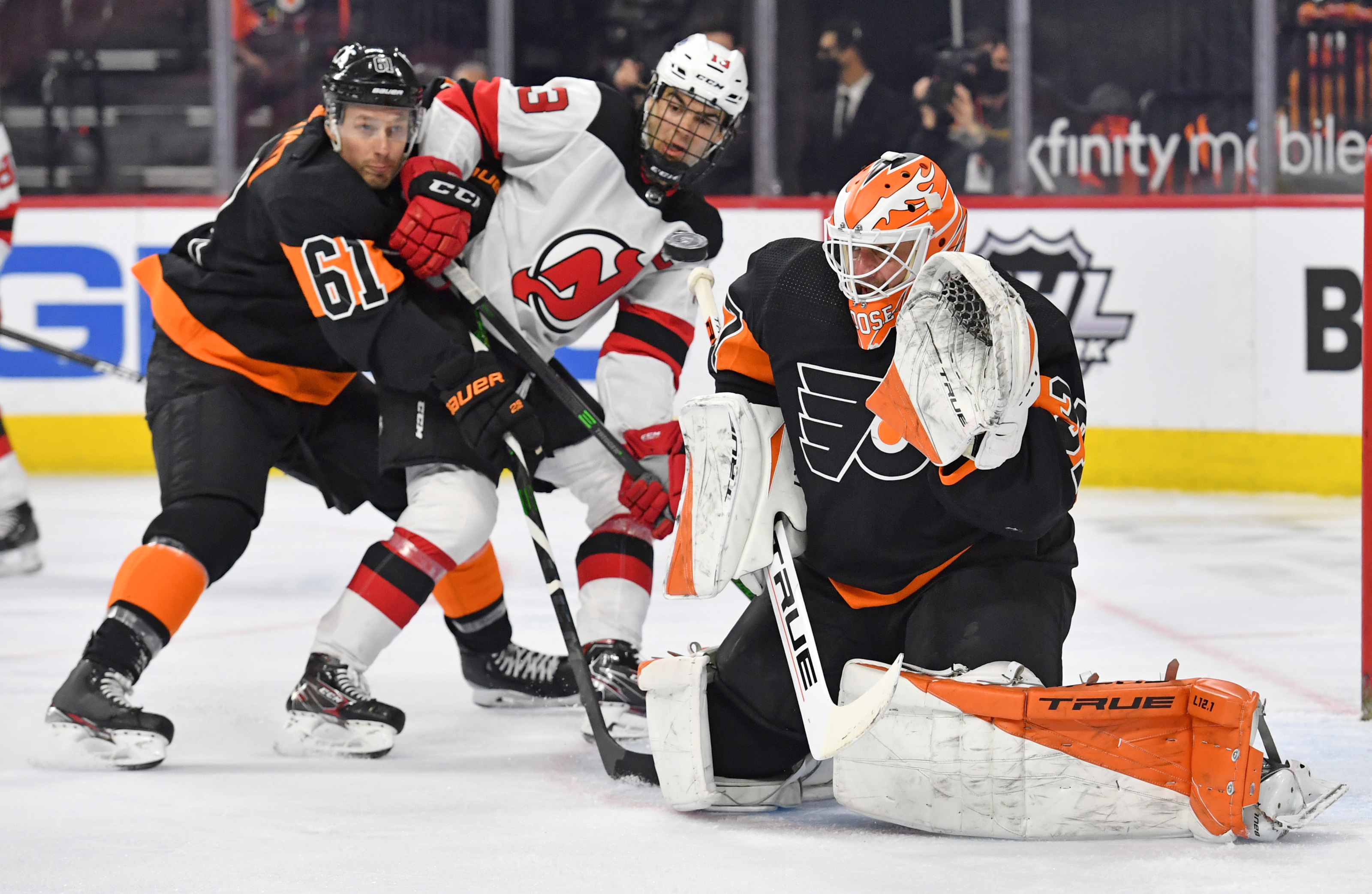 New Jersey Devils Eliminate Philadelphia Flyers in Five Games with 3-1 Win  - All About The Jersey